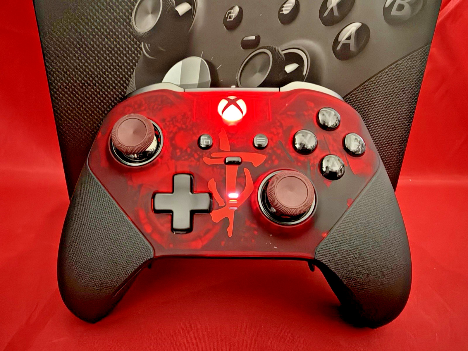 Microsoft Xbox Elite Series 2 Controller- DOOM The Dark Ages Shell + Accs + Case