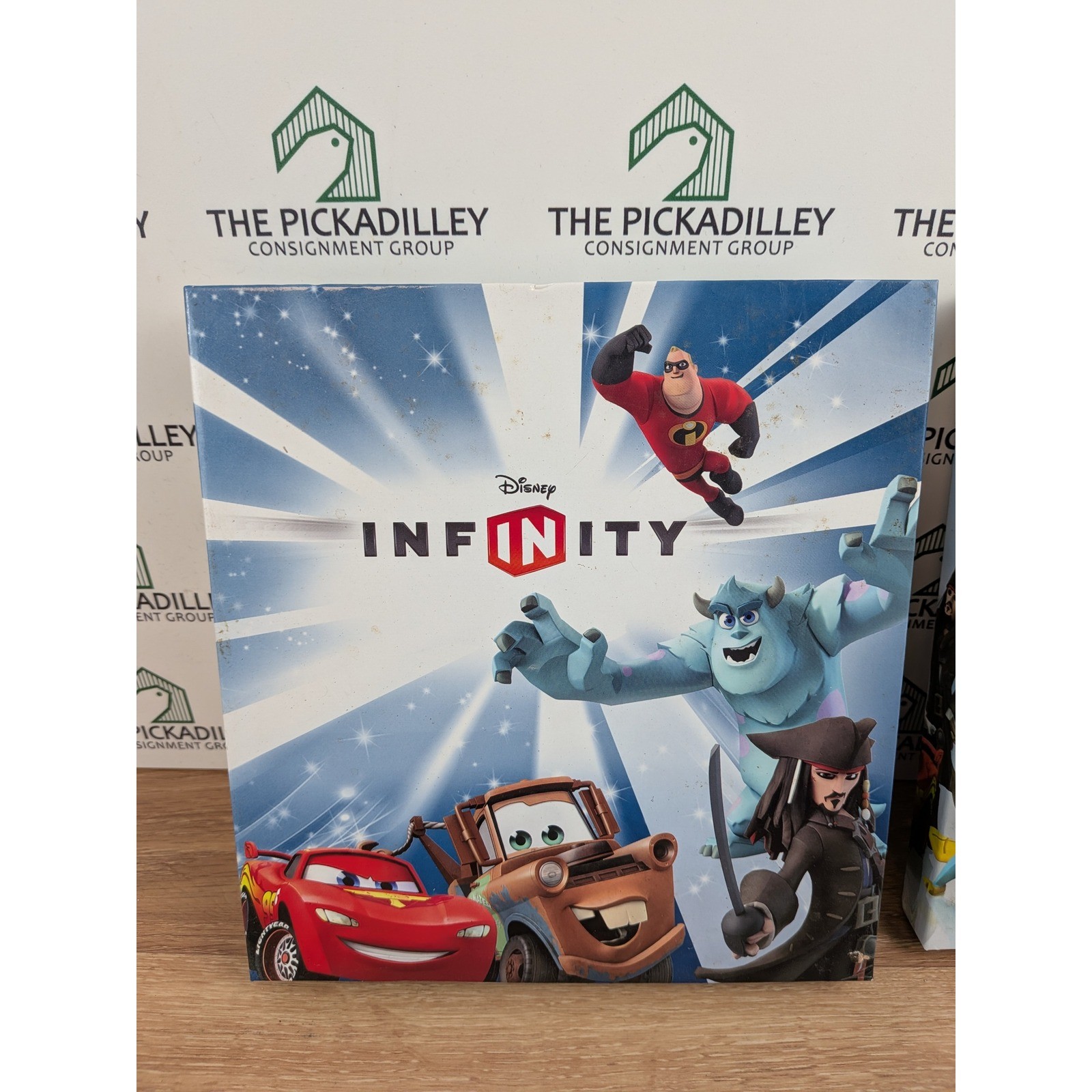 Disney Infinity Power Disc Albums Incomplete & GameStop Game Guide Bundle