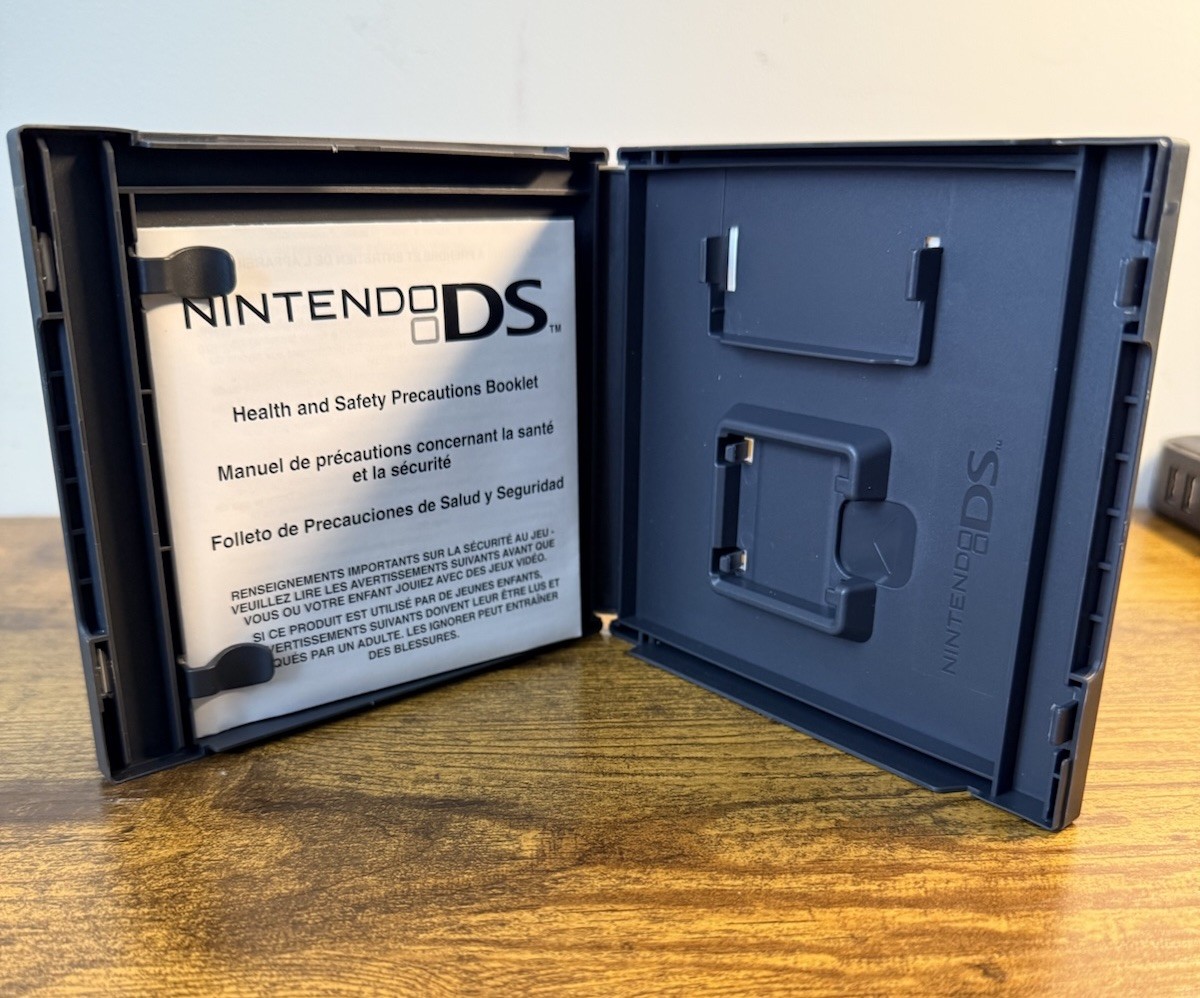 Nintendo Scooby-Doo First Frights CASE ONLY Nintendo DS w/ Box Art