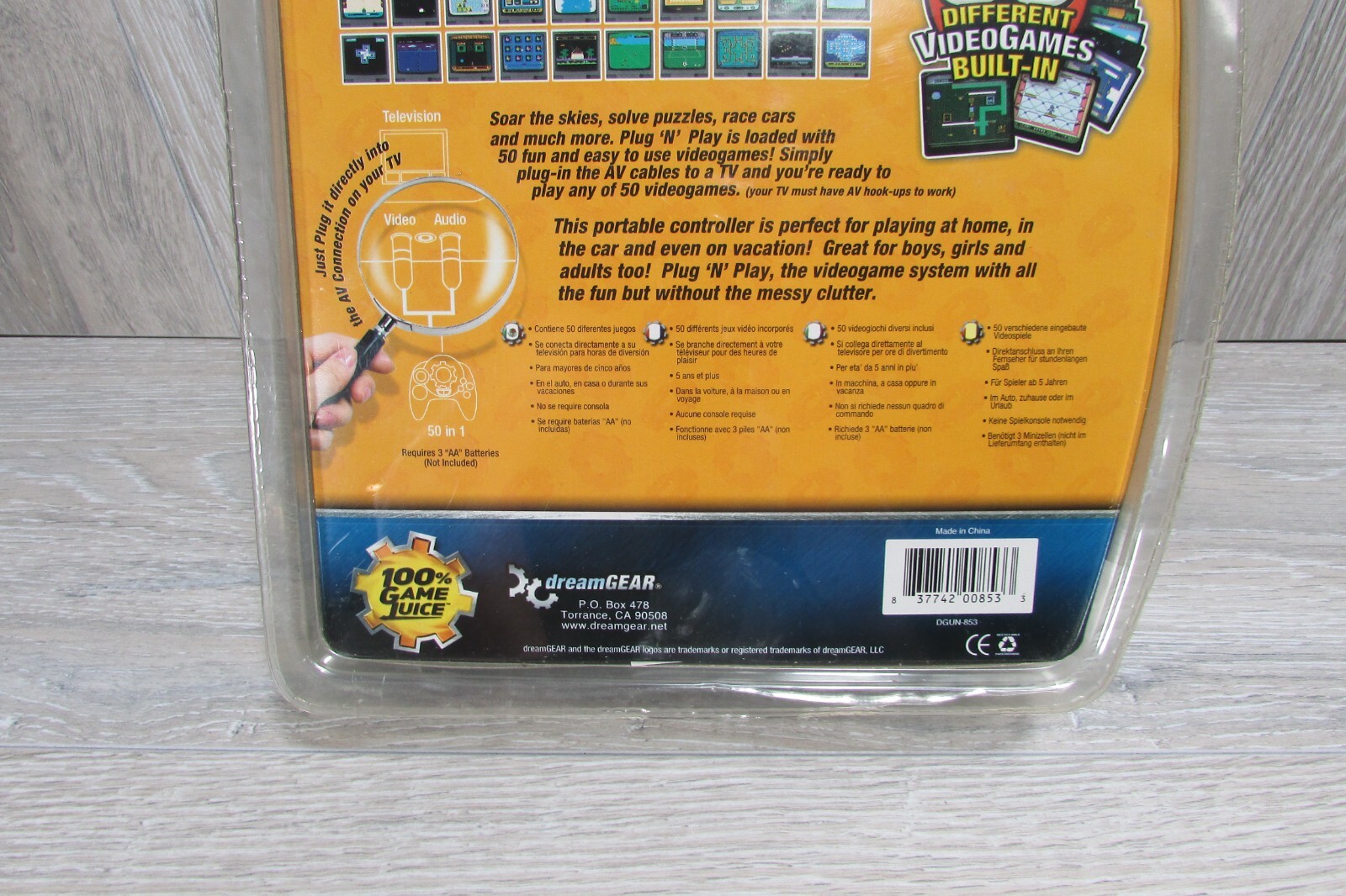 DreamGEAR Plug ‘N’ Play 50 Video Games Connect Directly to TV NEW
