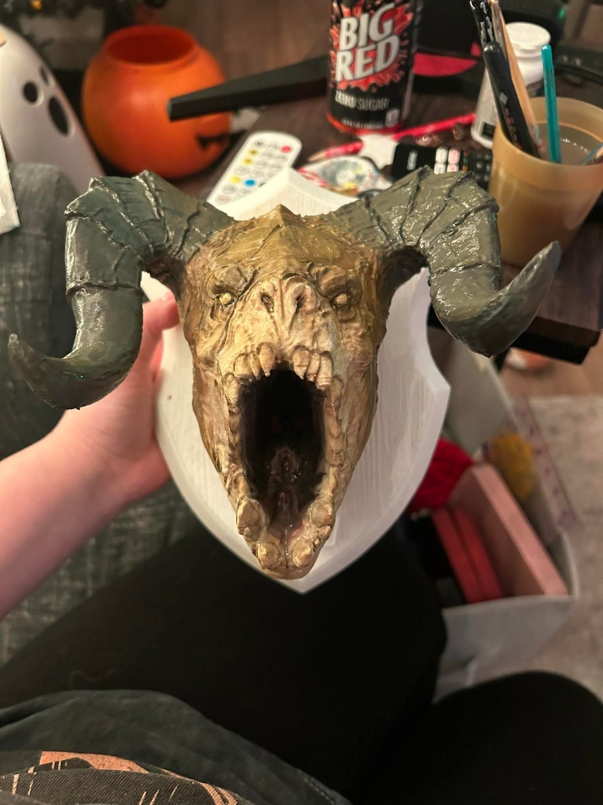 Fallout Mounted Deathclaw trophy 3D printed hand painted