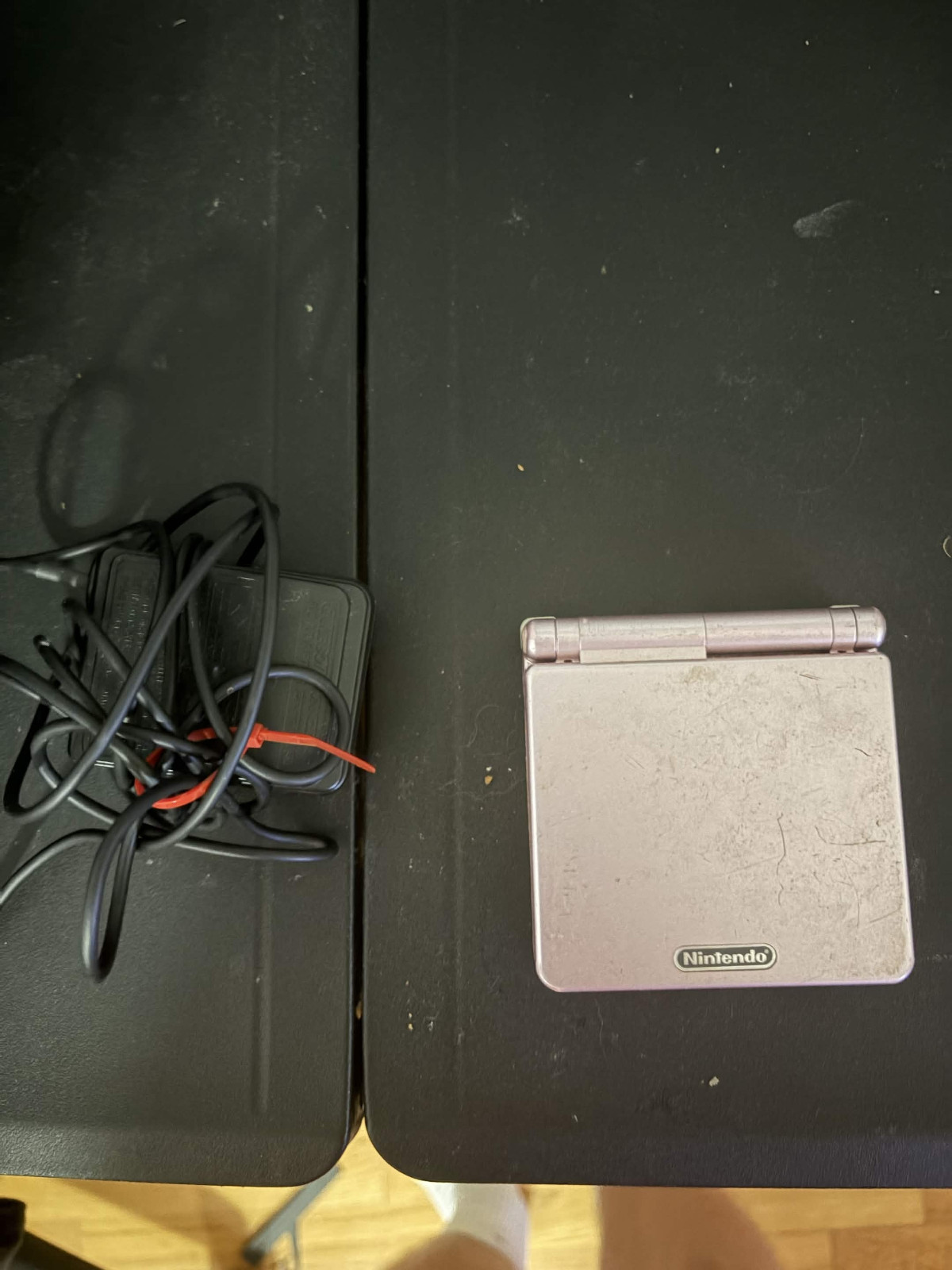 Nintendo Game Boy Advance SP Handheld System – Graphite with charger