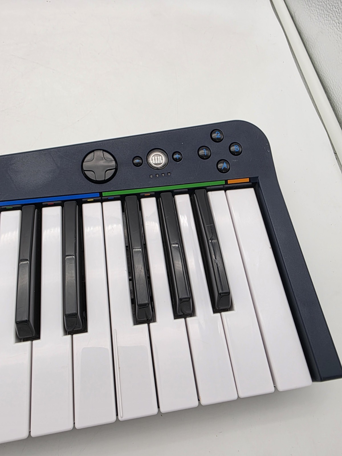 Rock Band 3 Wireless Keyboard Controller Mad Catz Xbox 360 98161 Harmonix.