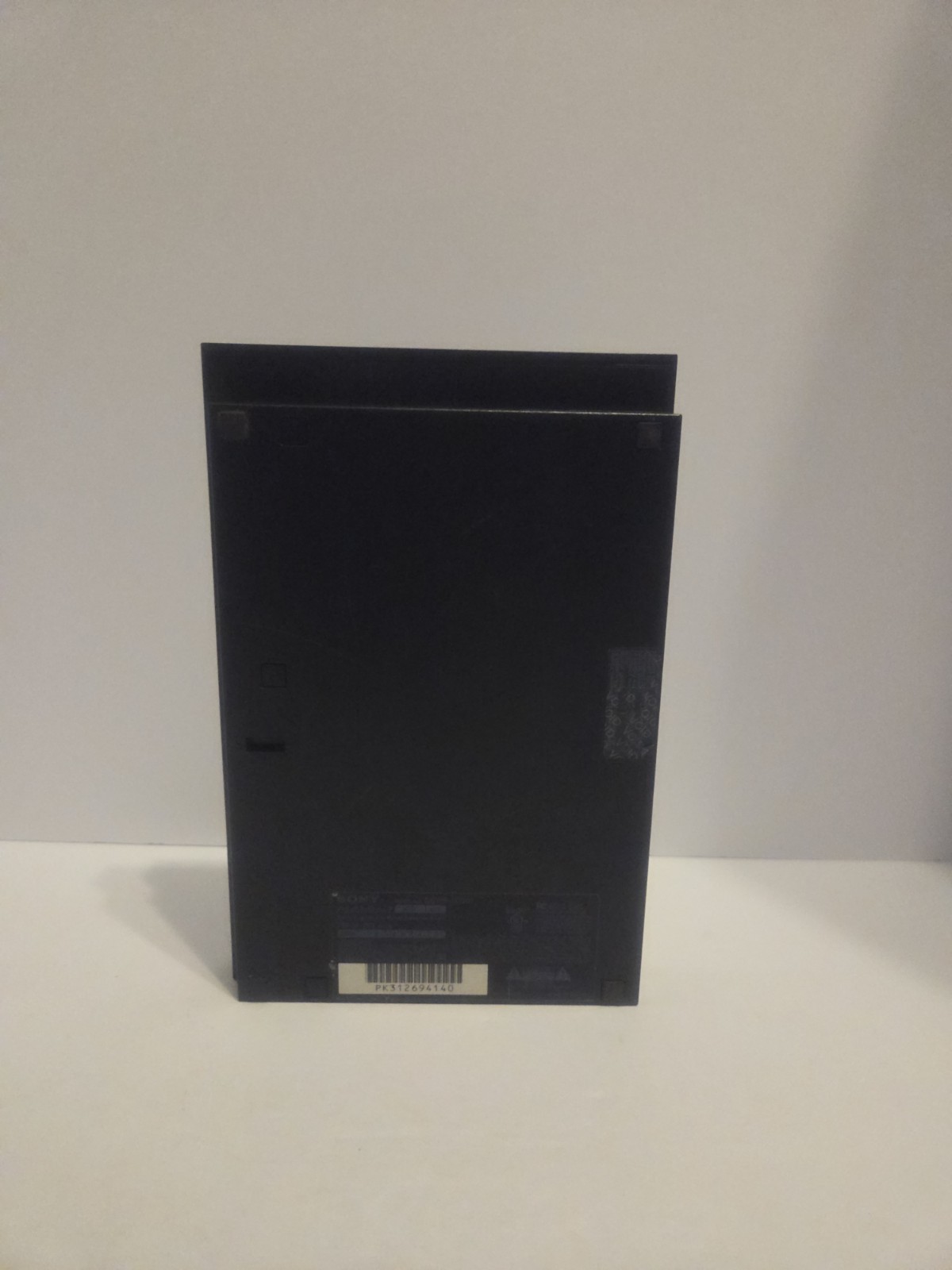 Sony PlayStation 2 Slim SCPH-70001 NTSC-U/C Bundle w/ Controller, Cables, Games
