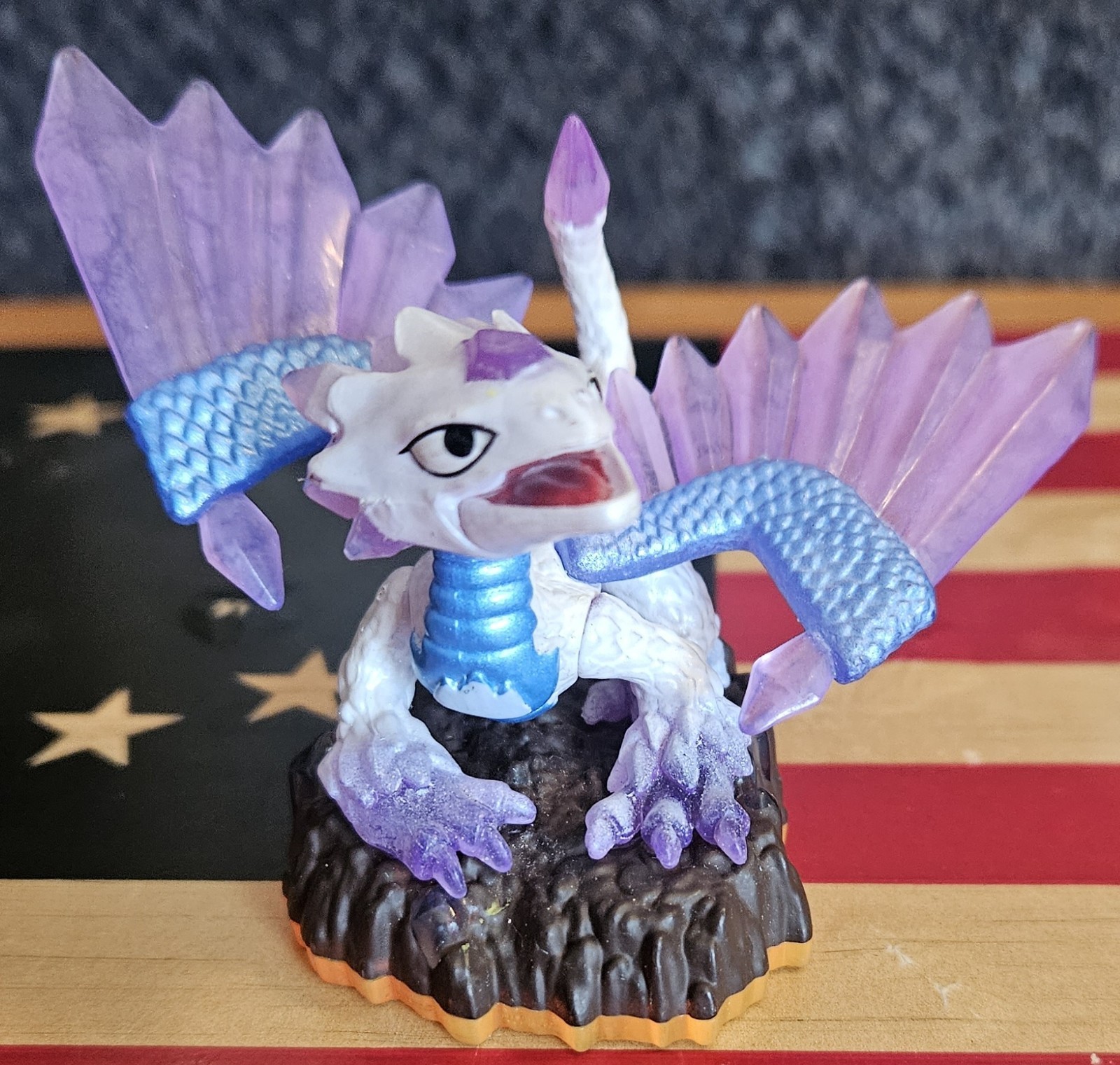 Skylanders Giants Flashwing Figure – Earth Element – Tested & Working