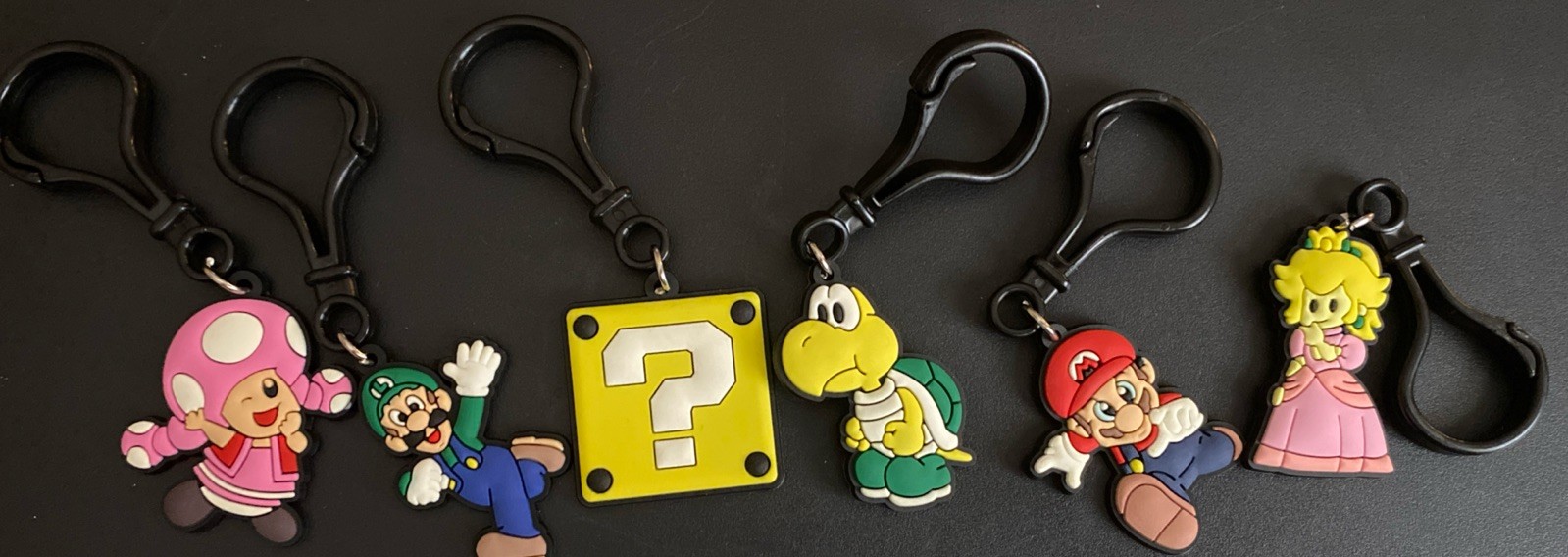 Super Mario Bros Lot Of 6 Clips Pulls Backpack Clip On Luigi Mario Princess