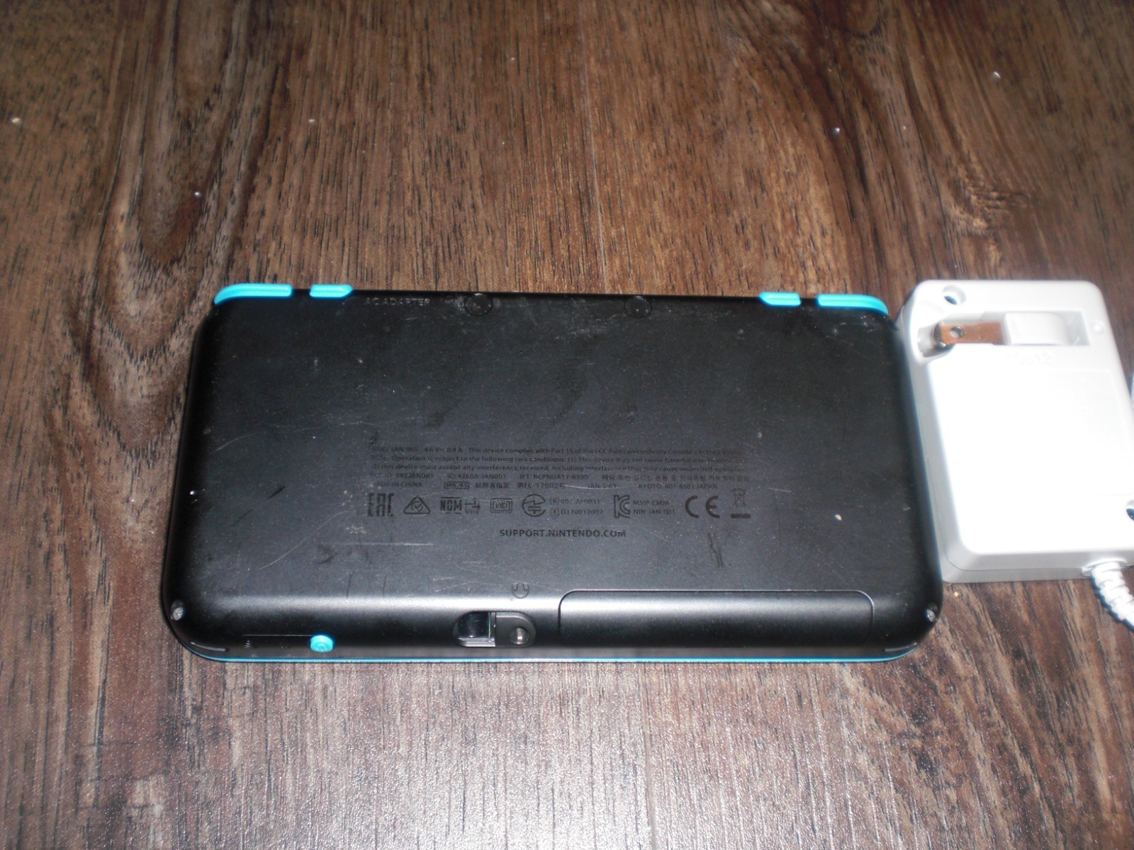 Nintendo New 2DS 3DS XL Console Black Blue Plays 3DS DS 2DS Games System TESTED