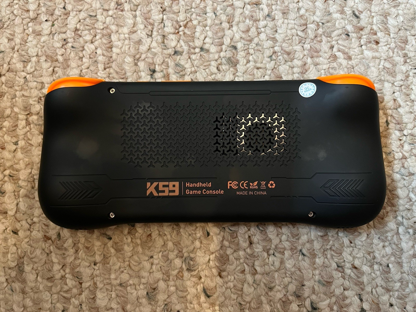 KINHANK K59 Handheld Game Console 5.5” Android Console 6GB / 128GB / Helio G99