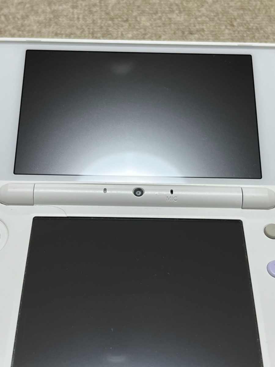 New Nintendo 2DS XL LL White lavenderr Console region Japanese B30