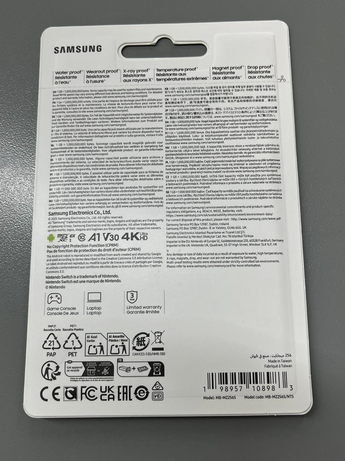 New Samsung 256GB microSD Express for Nintendo Switch 2 MB-MZ256S