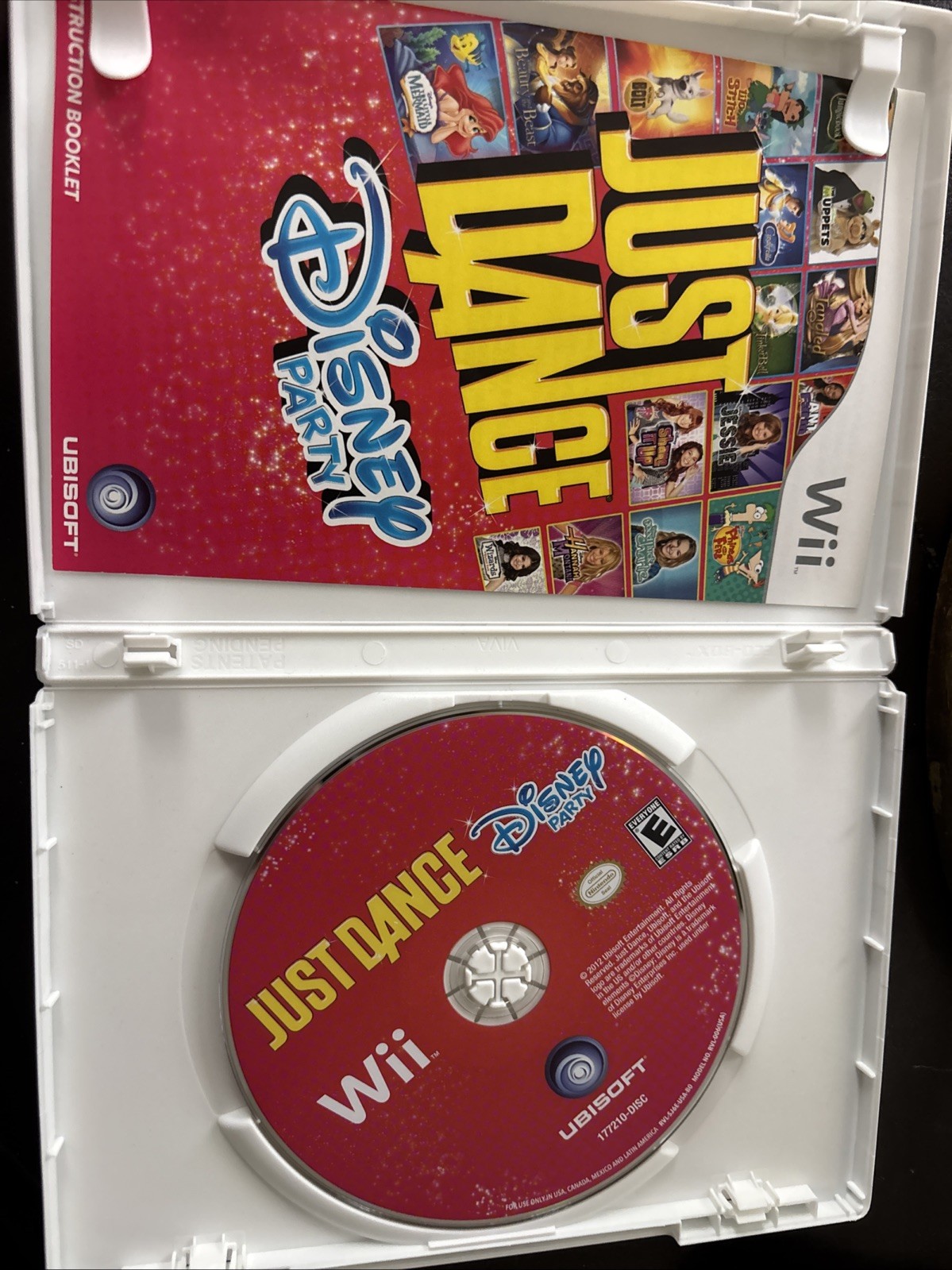 Just Dance: Disney Party (Nintendo Wii, 2012) Complete. Tested