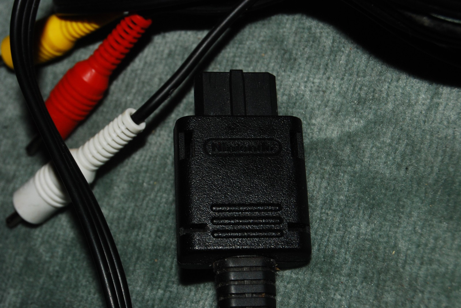 Genuine Nintendo AV Composite RCA Cable for GameCube N64 SNES – Tested & Working