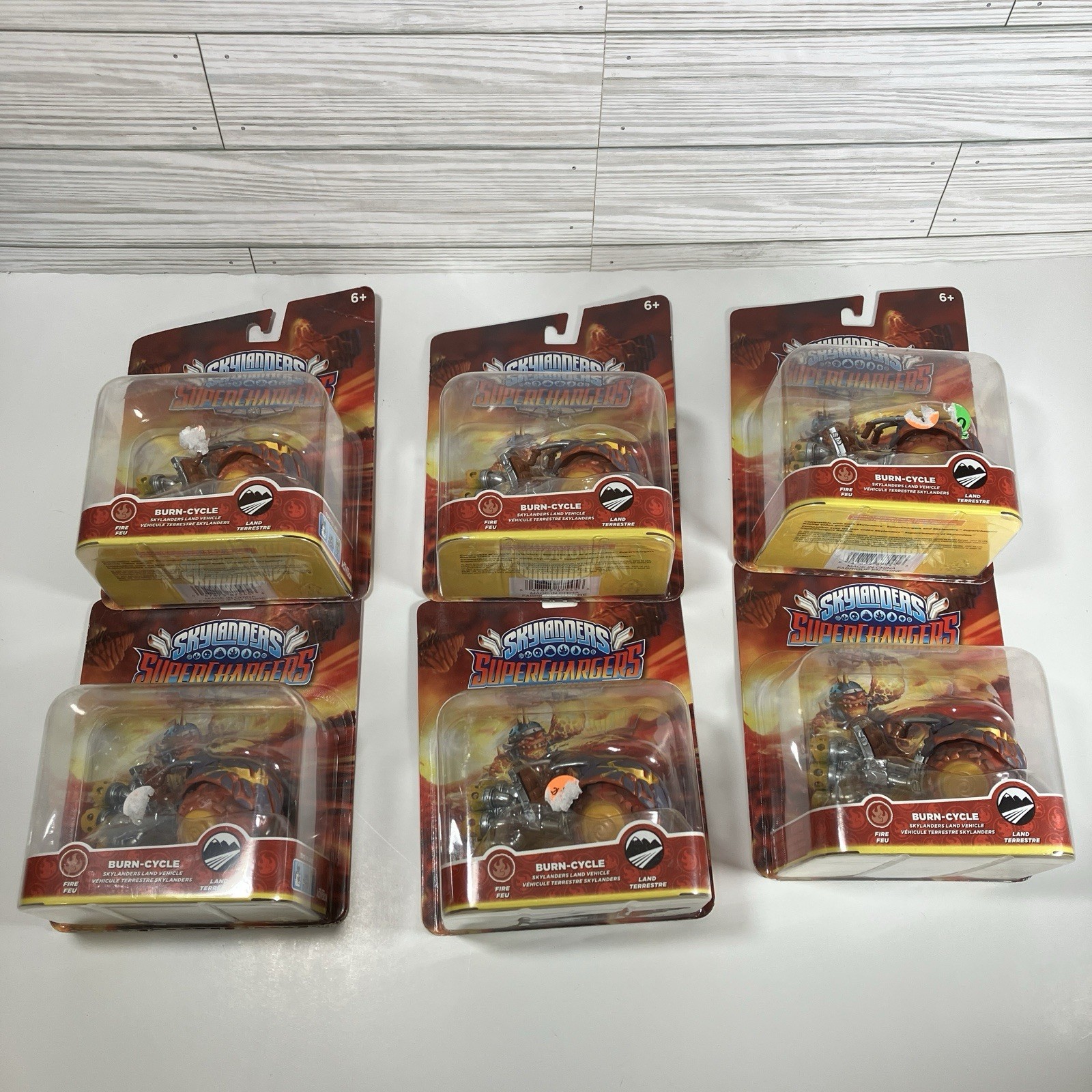 2015 Skylander Superchargers Figure Activision: Burn-Cycle Land Vehicle 6x