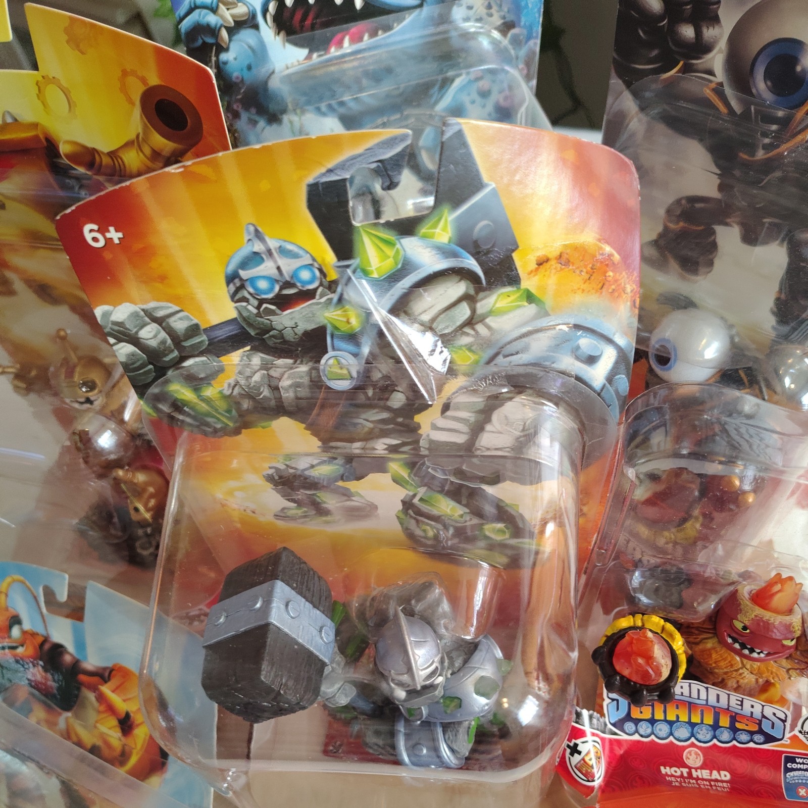 2012 Skylanders Giants Eye-Brawl, Thumpback, Bouncer, Crusher, Hot Head, Swarm