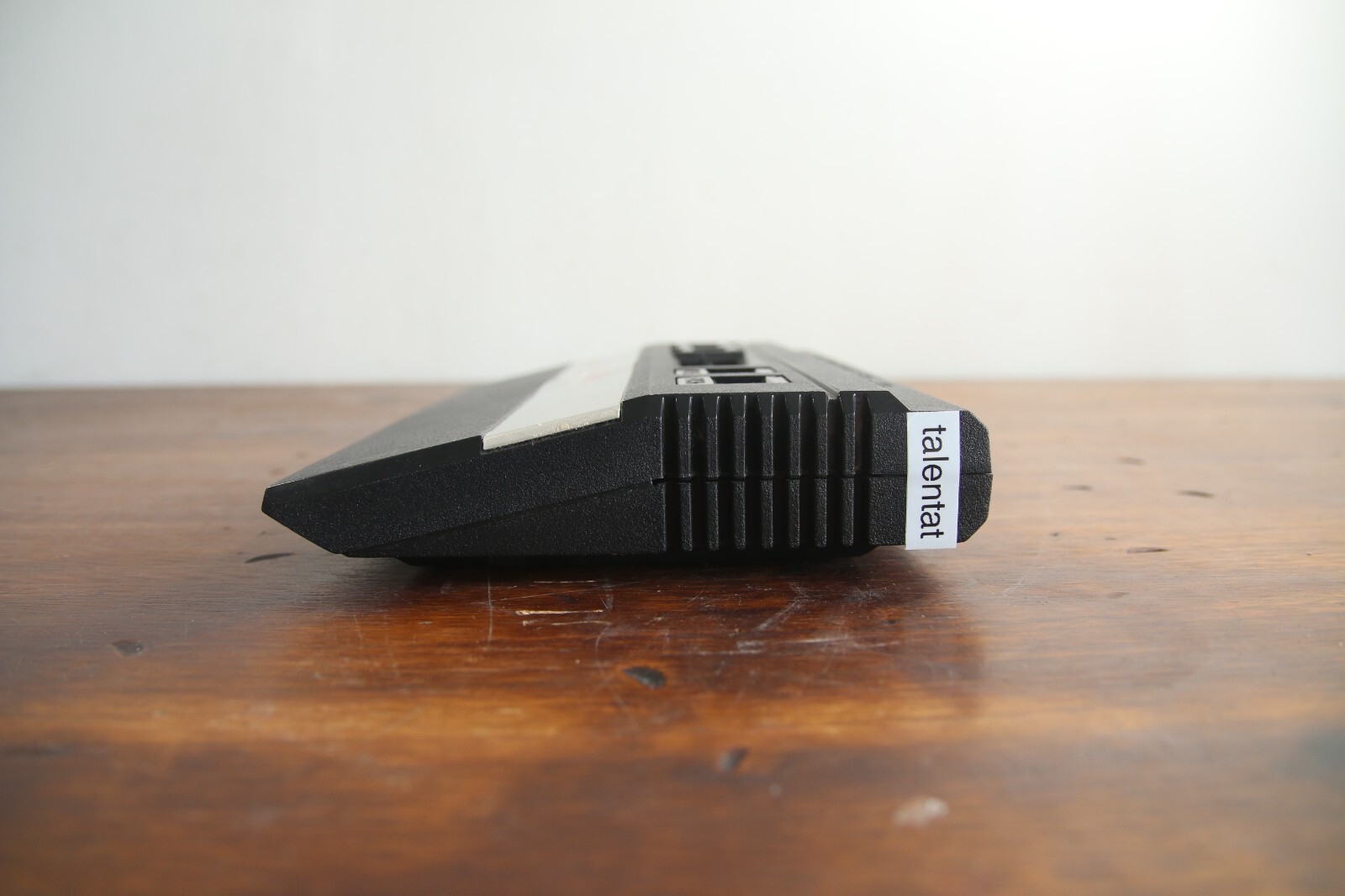 Vintage ATARI Talent 2600 bootleg Console. Rare. Argentina.