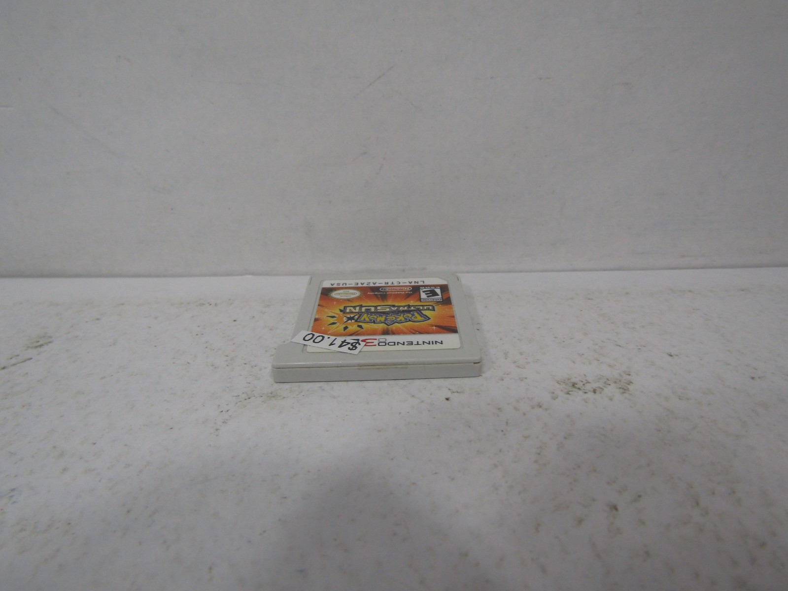 Nintendo 3DS Pokemon Ultra Sun (Not Packaged, Cartridge Only)