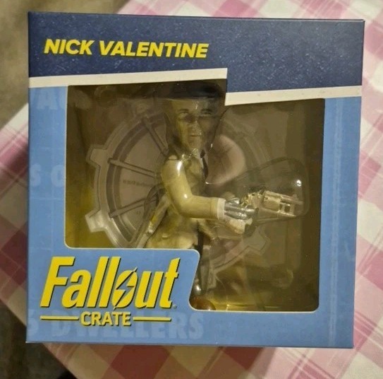 Fallout 4 Bethesda Loot Crate Nick Valentine Figurine New In box