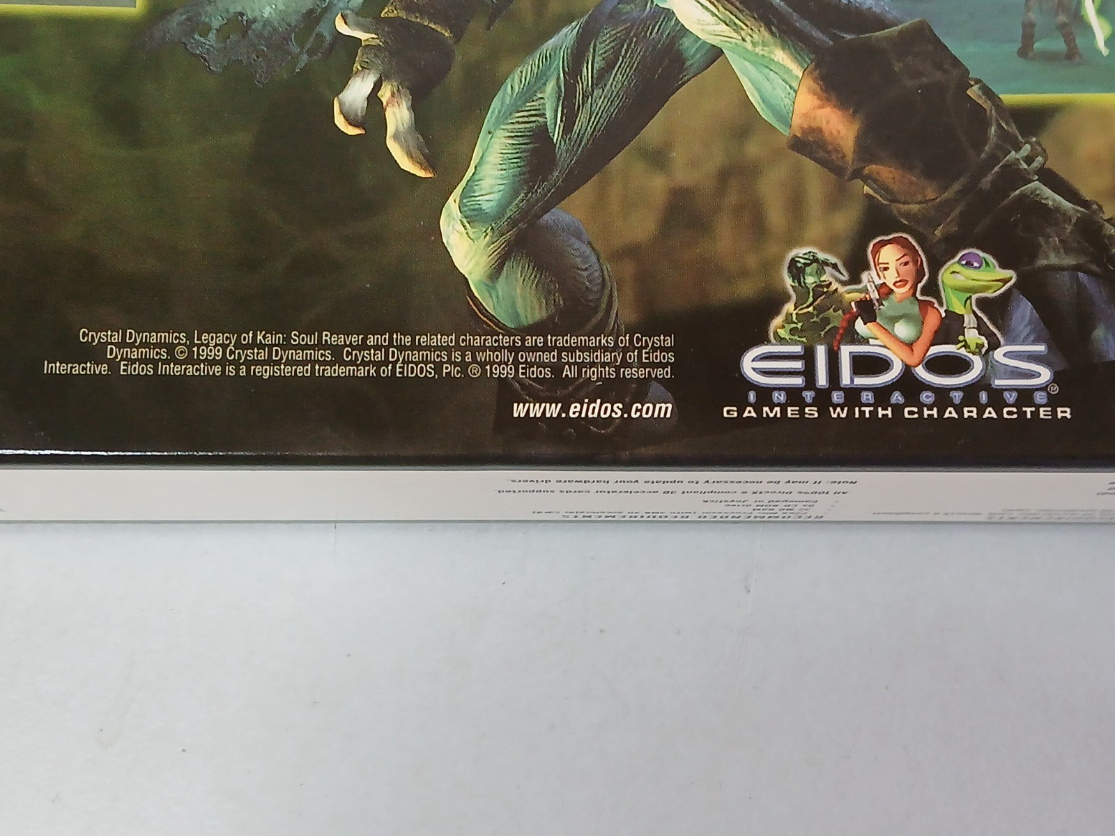 EIDOS Legacy of Kain Soul Reaver 1999 PC Game CD-ROM Trapezoid Big Box Complete