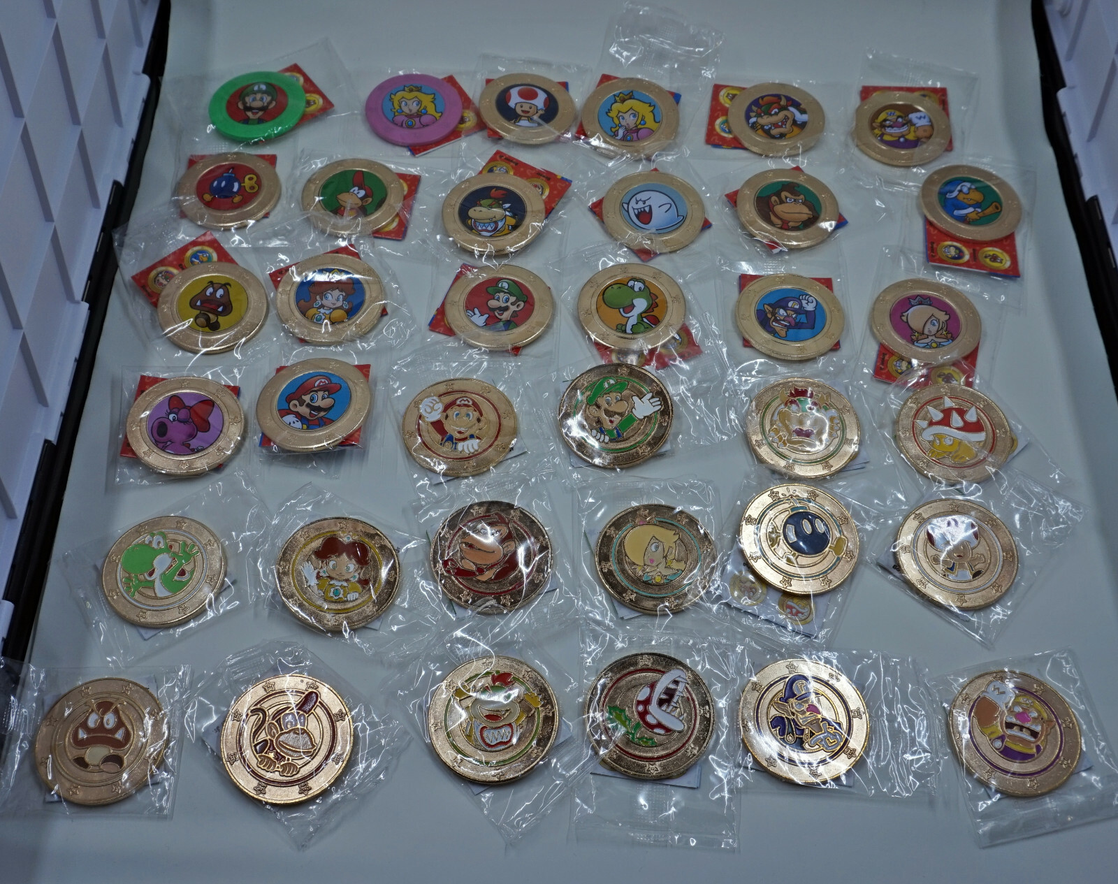 Frankford Wonder Ball Super Mario Coins – NEW *RED MARIO* YOU PICK UPDATED 9/21