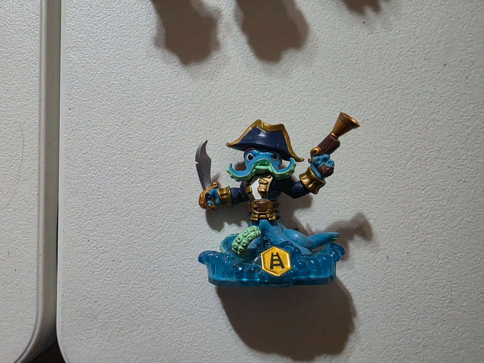 Skylanders WASH BUCKLER figure only Swap Force Water