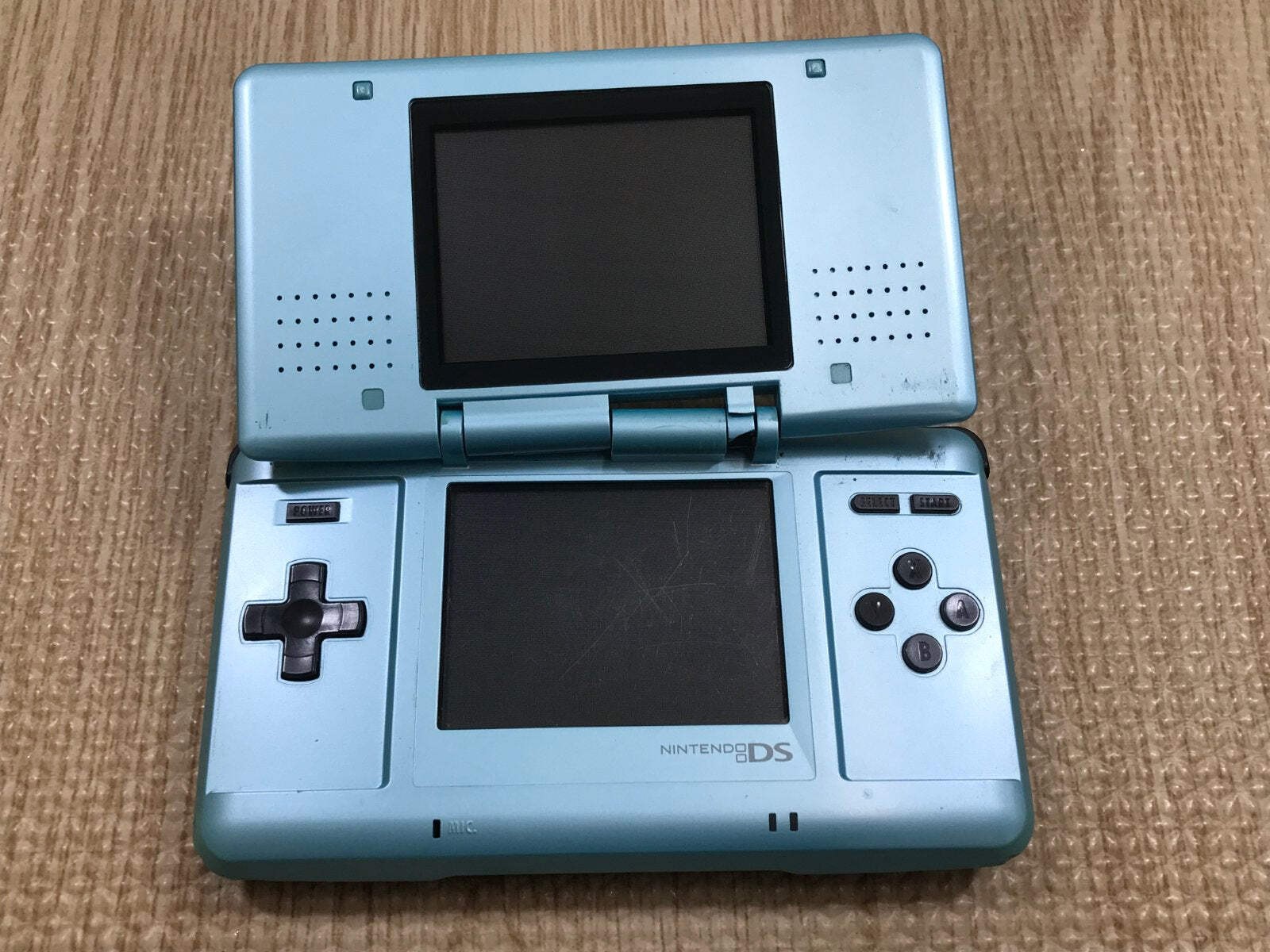 Nintendo DS Turquoise Blue Console Nintendo Japan – With Defects LH1322