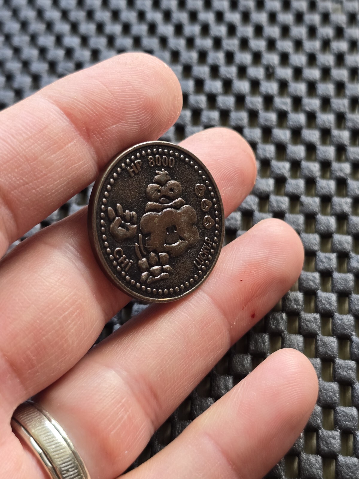 Super Mario Lucky World Coin Medal Nintendo Gachapon Rare Promo SNES GB [Lakitu]