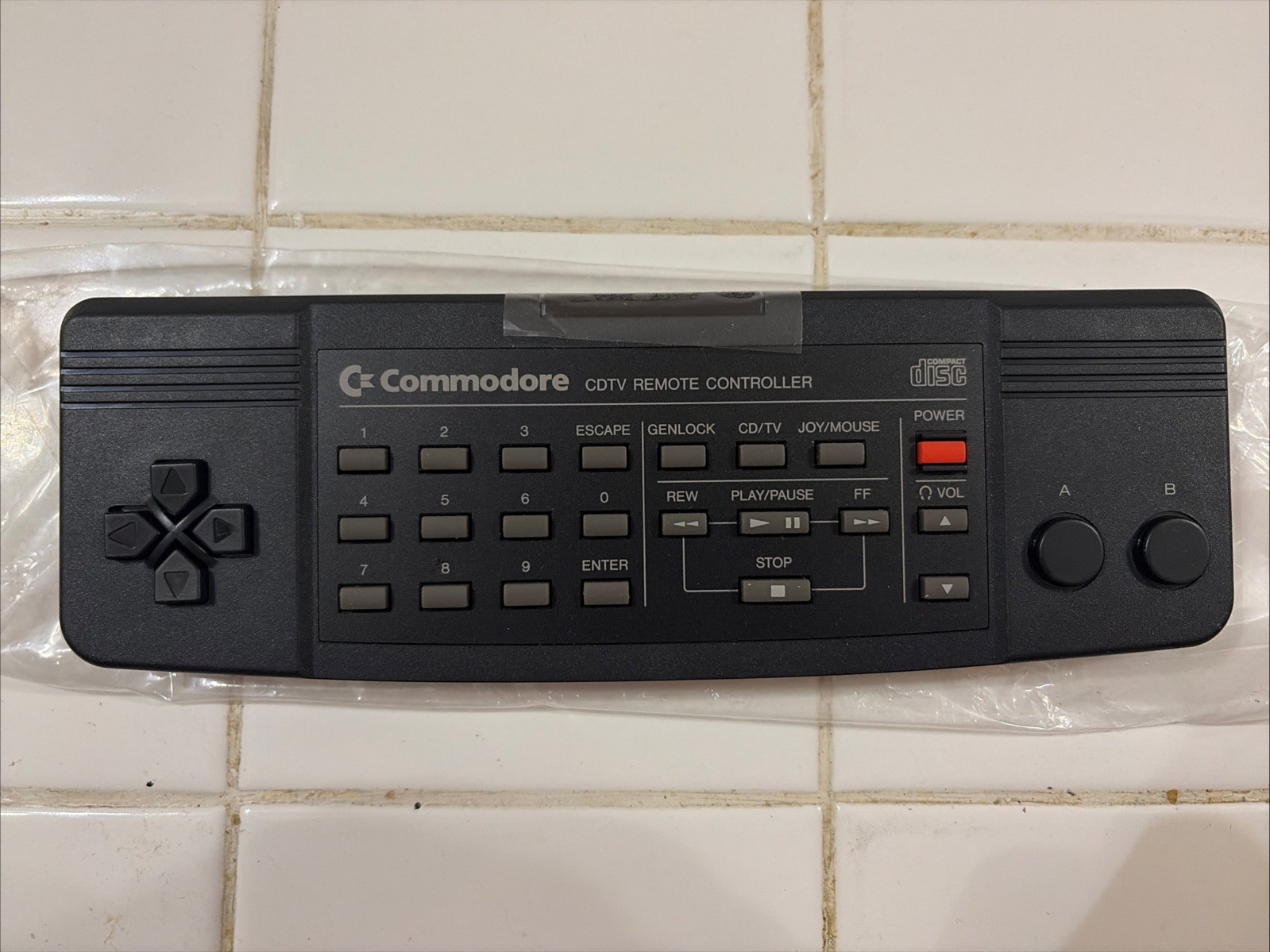 NOS REMOTE CONTROLLER CONTROL UNIT 252594-01. COMMODORE AMIGA CDTV.