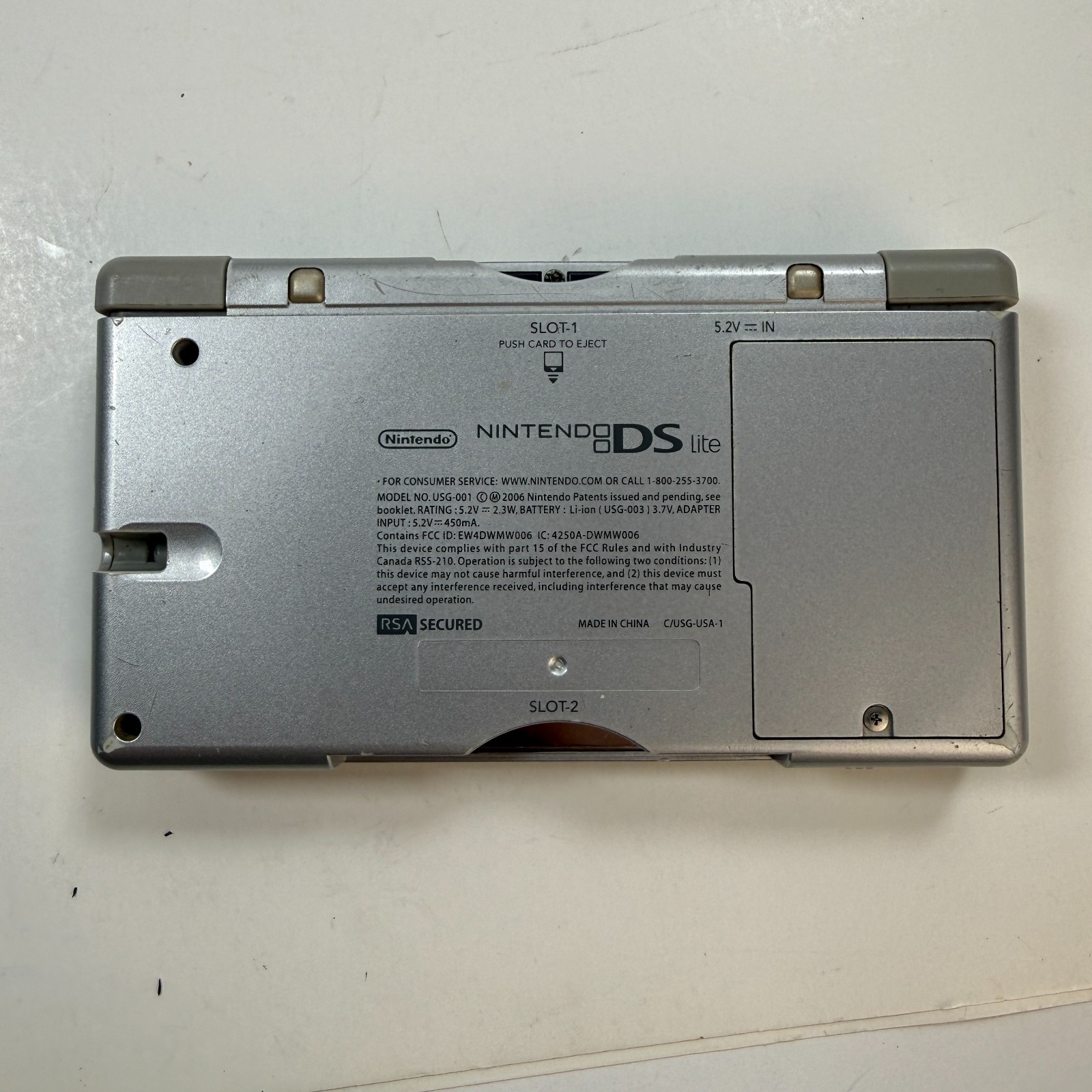 Nintendo DS Lite USG-001 Silver Handheld Console 4 Games + Charger
