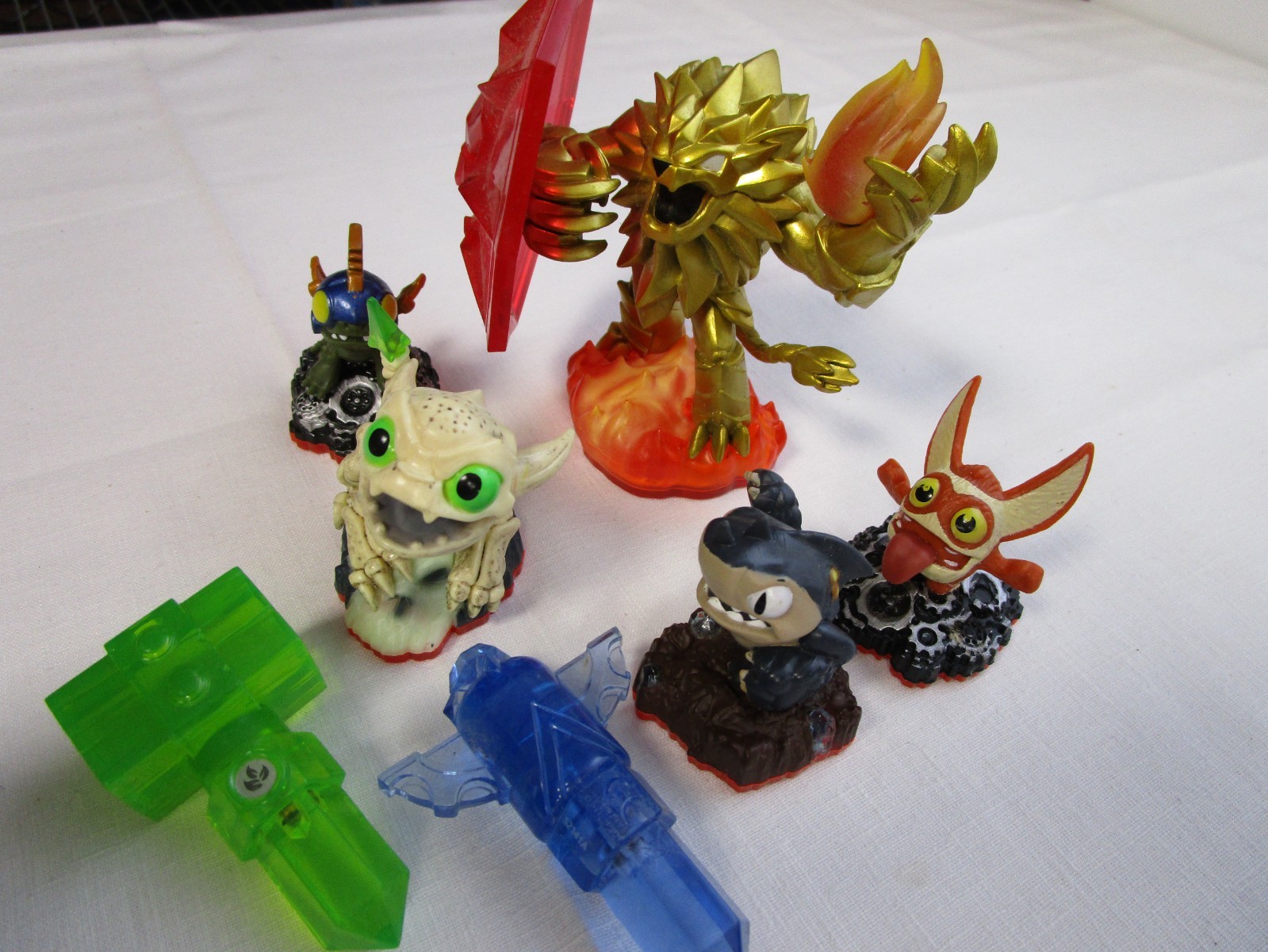 HUGE Skylanders Lot 45+ MIXED TOY VARIOUS LINES/COLLECTIONS PORTALS +Bag 2011-15
