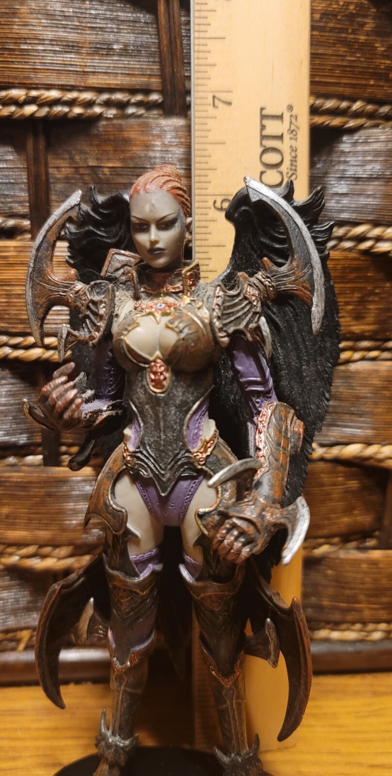 AION: The Tower of Eternity – 6.25″ LE Statue “Avia” Winged Asmodian Daeva w/Axe