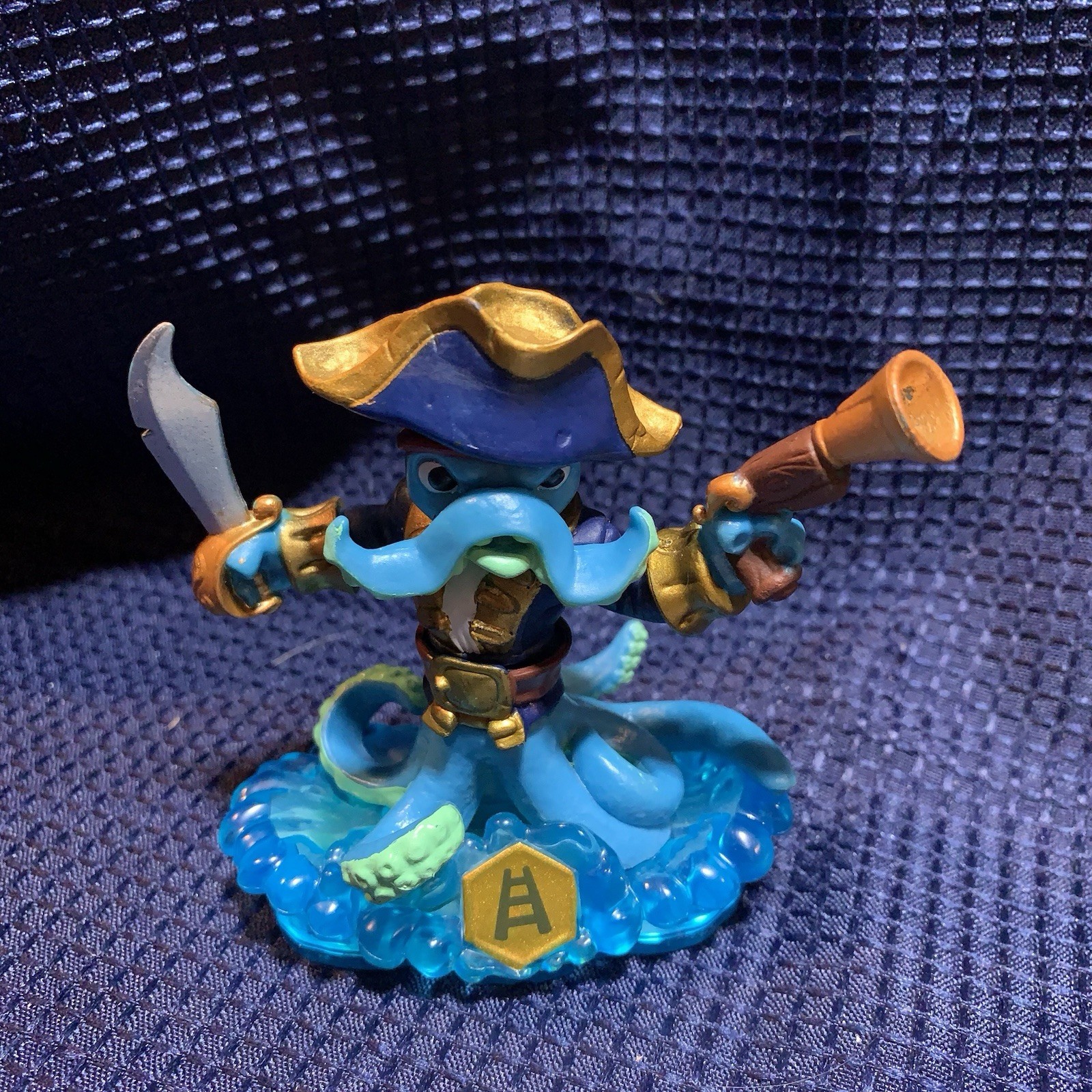 Skylanders Lot of 6 Collectible Figures – Activision – Free Shipping