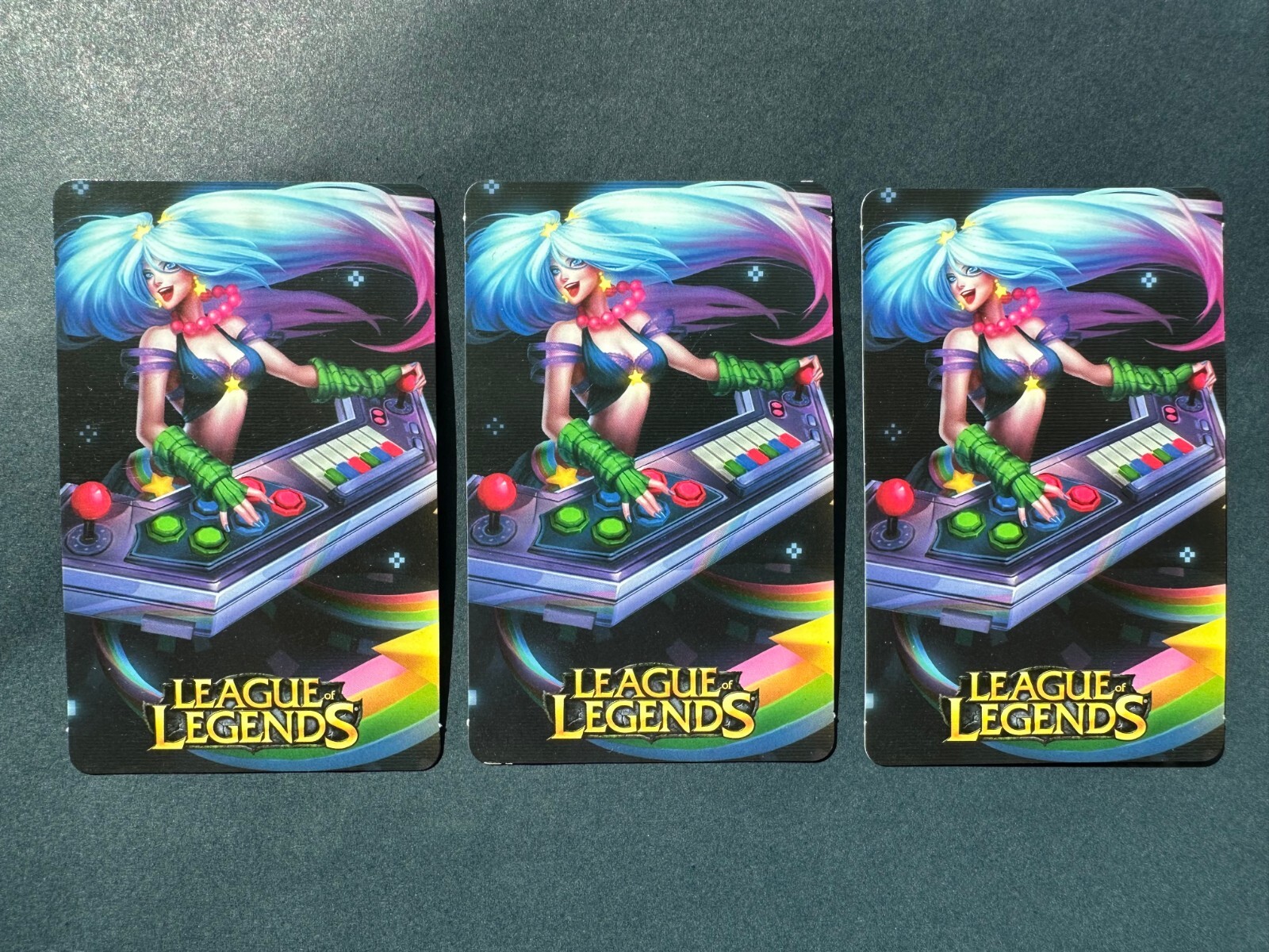 League of Legends Arcade Sona Skin Card Collectible – 2012 RARE LoL sivir riot