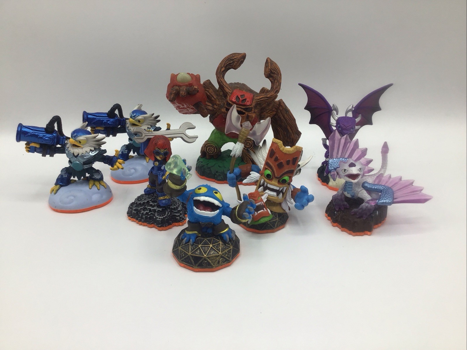 Lot of 8 – Skylanders Giants Tree Rex-Cynder-Flashwing-Pop Fizz