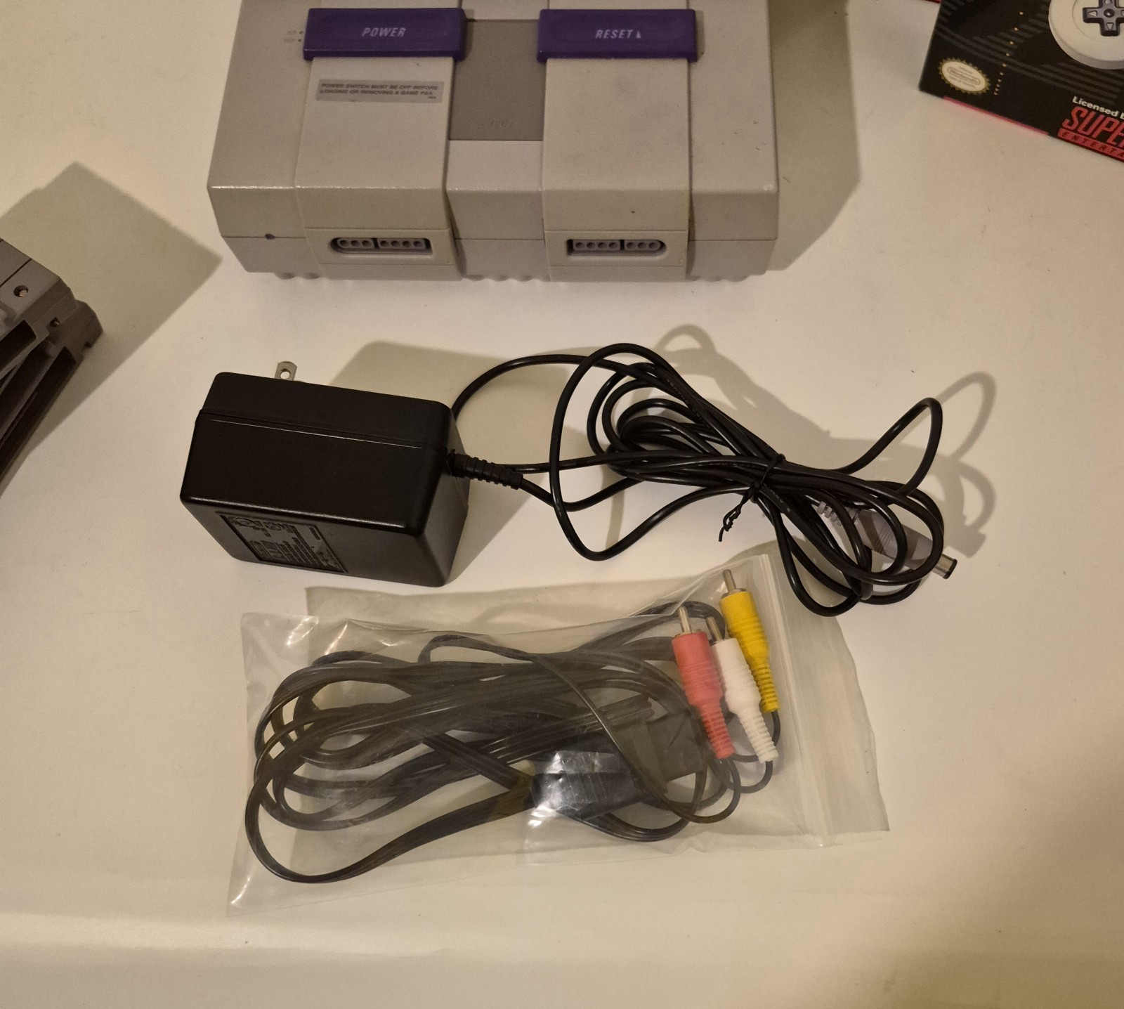 Super Nintendo SNES Console Bundle w/ 2 New Controllers & 3 games WORKING