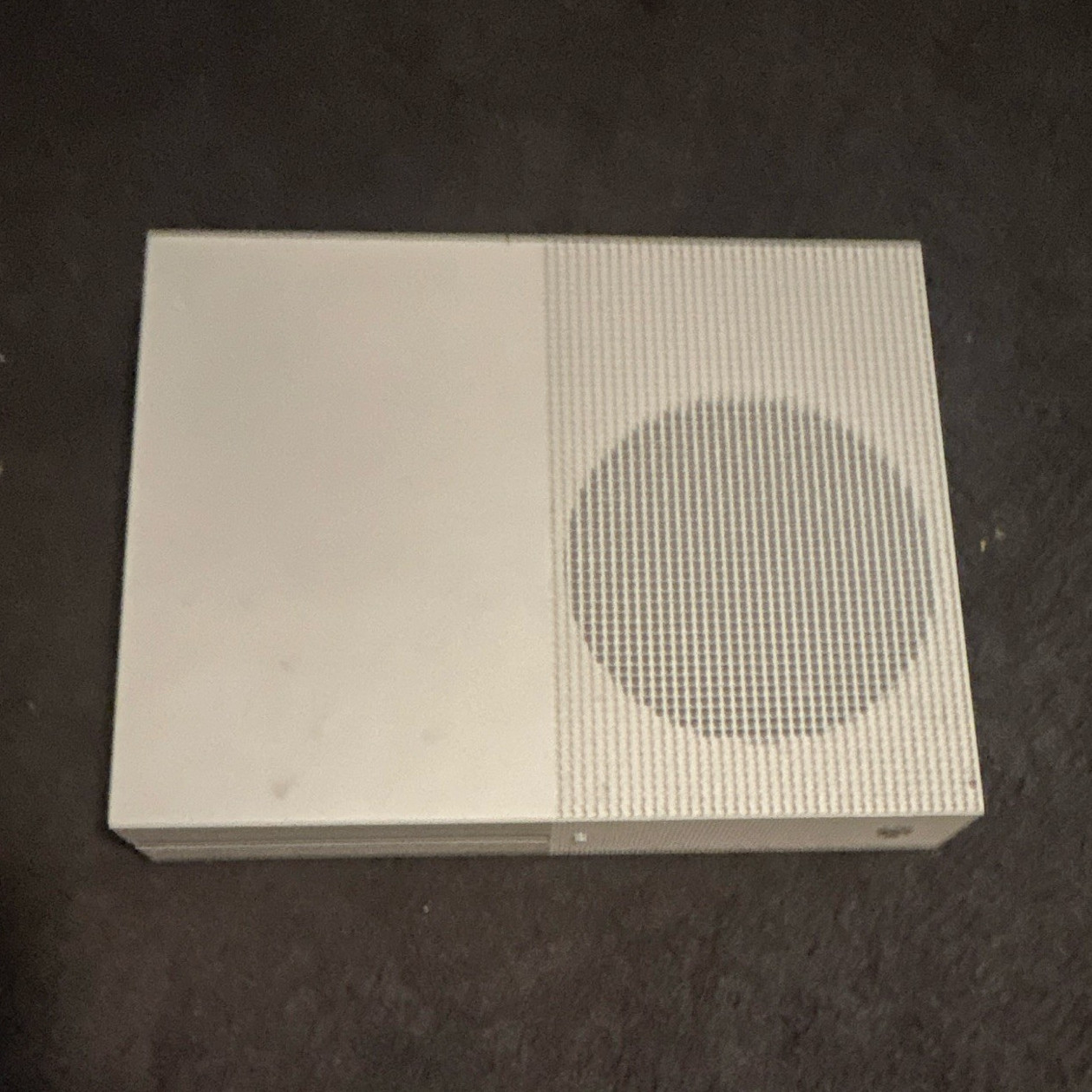 Microsoft Xbox One S White Home Console 4K UHD Blu-Ray Compatible Region Free