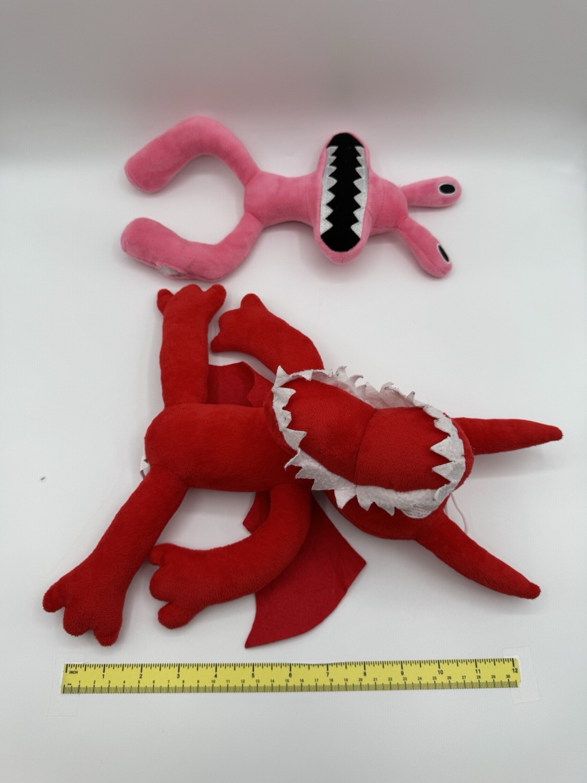 Lot Of 2 Rainbow Friends STYLE Plush Stuffed Toys Red & Pink Has Hole DETAILS