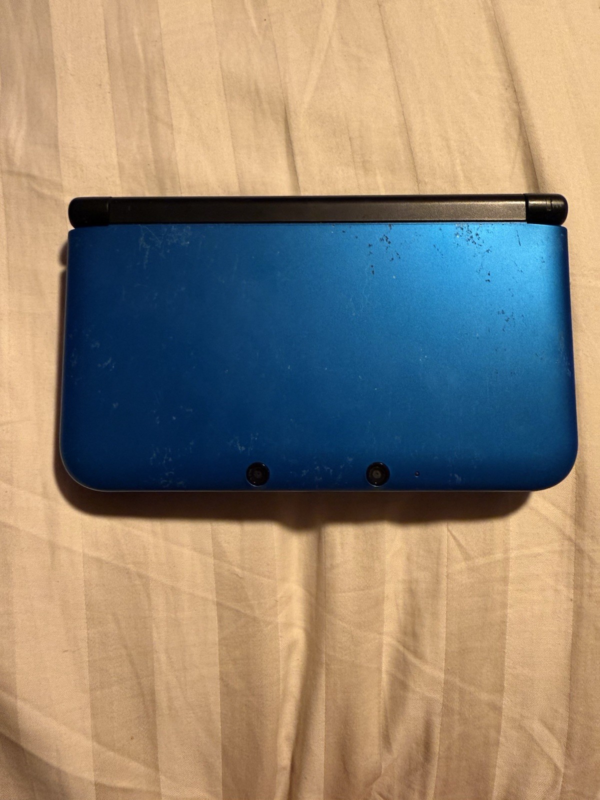 Nintendo 3DS XL Blue & Black Handheld Console System w/ Charger, Stylus, SD Card