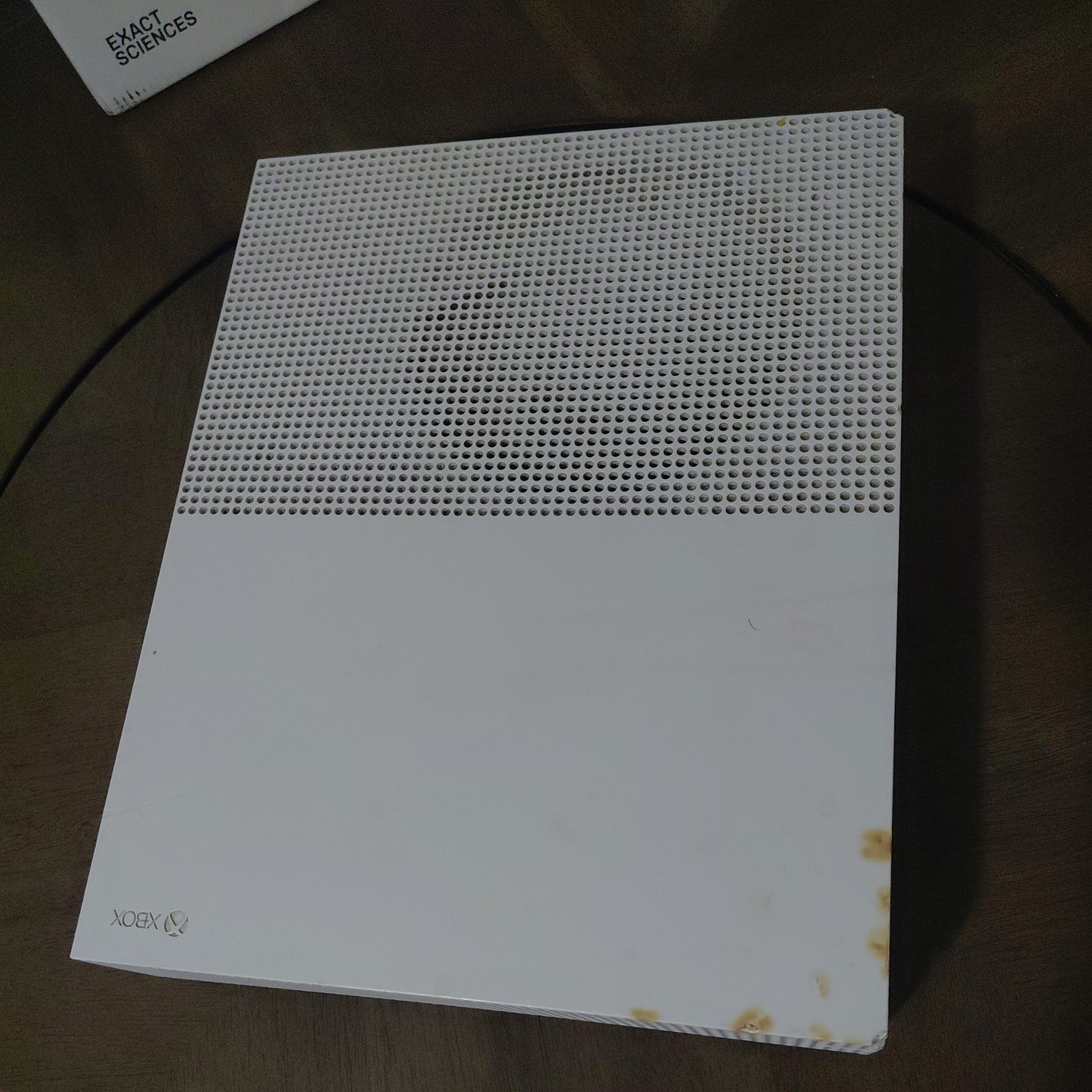 Microsoft Xbox One S White Console 4K UHD Wi-Fi HDMI USB-A Ethernet
