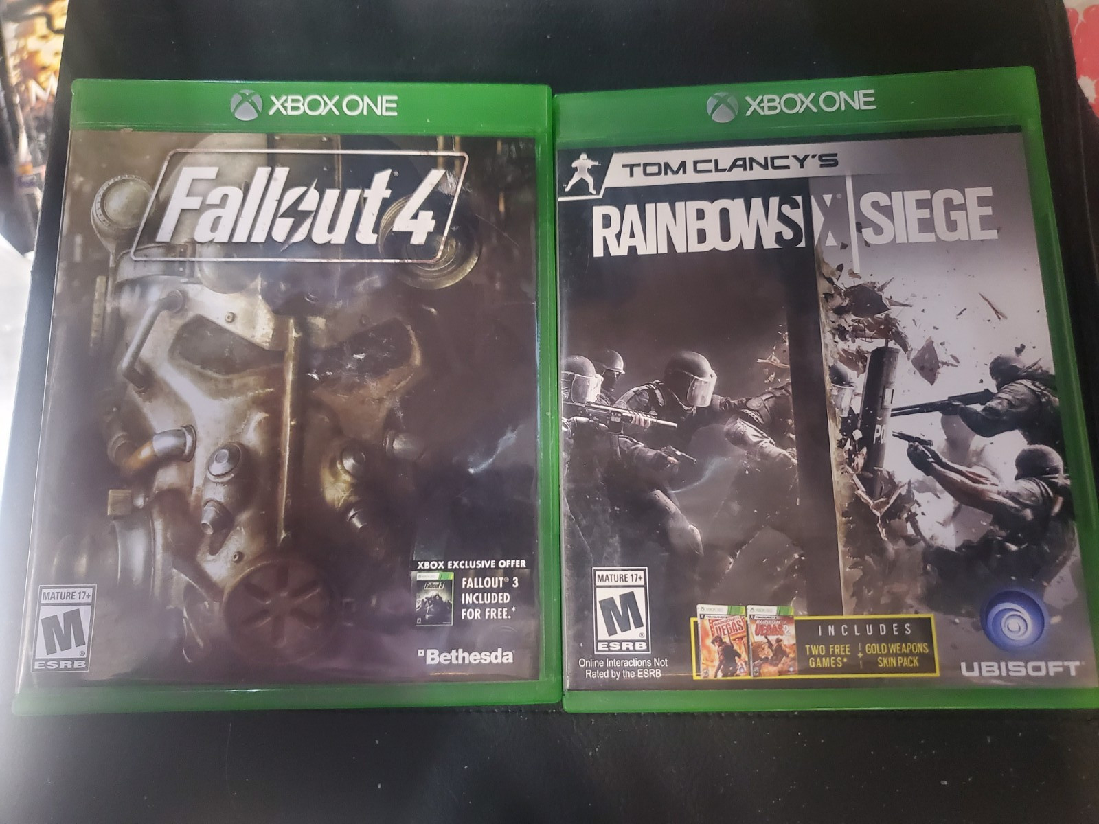 LOT OF 2: Fallout 4 + RAINBOW SIX SIEGE Microsoft Xbox One – COMPLETE