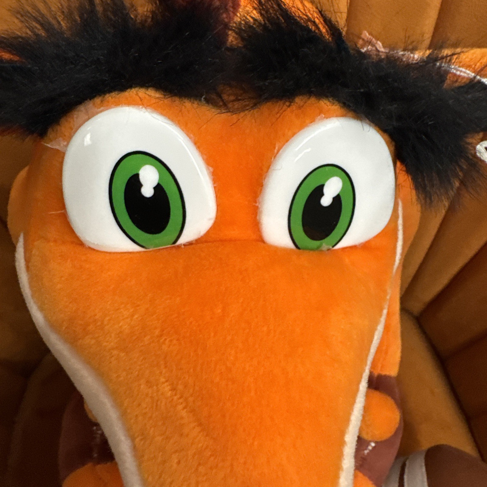 Vintage 20-inch 2001 Crash Bandicoot plush Play By Play Universal Studios Tagged