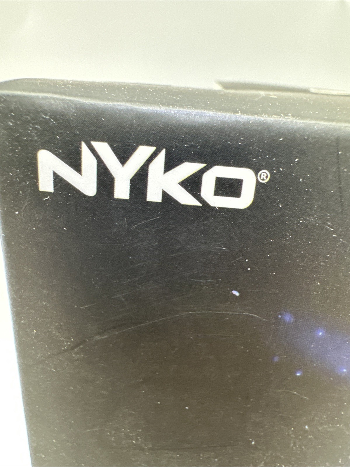 Nyko Smart Clip – Playstation Dualshock 4 Controller Clip On Mount adjustable