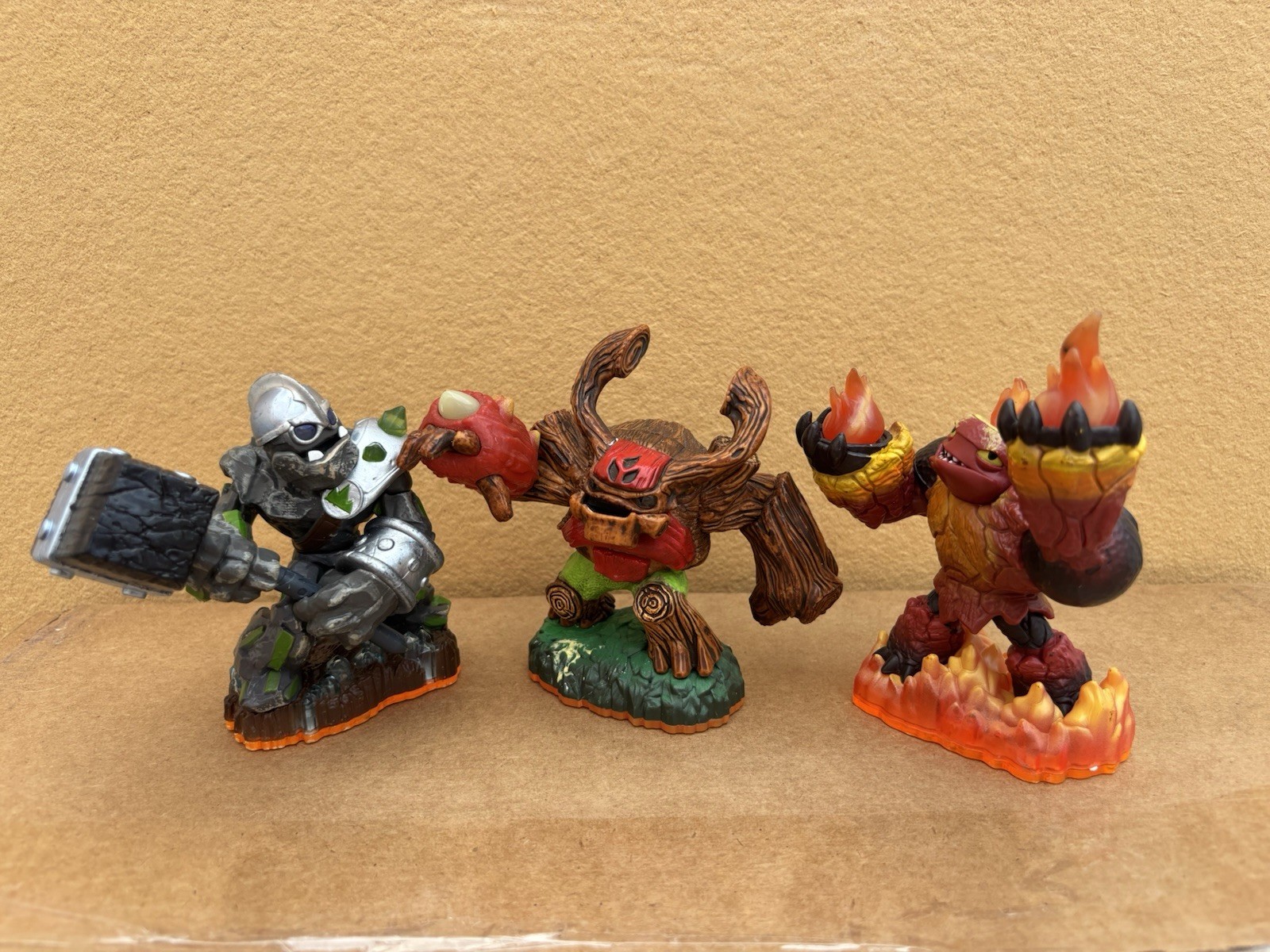 Skylanders Giants Lot 10 Figures Damaged but Tested w/ Punch Pop Fizz