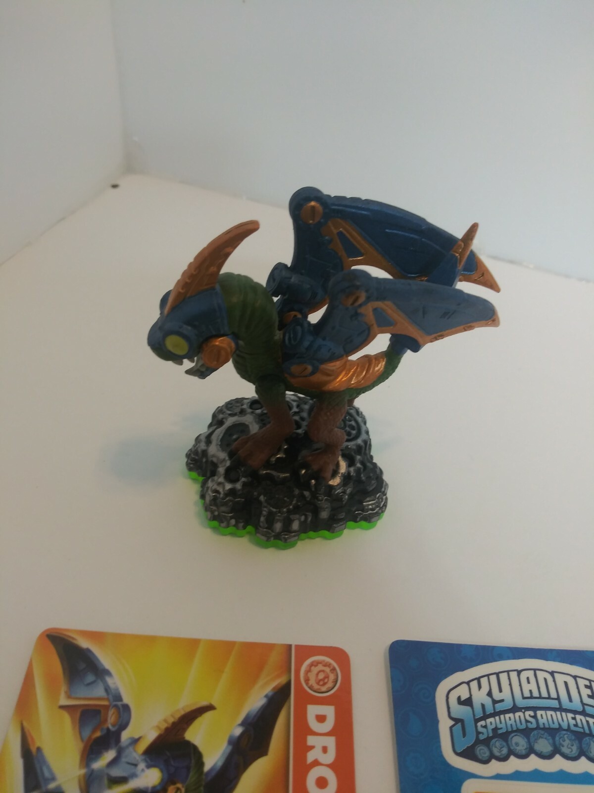 Skylanders: Spyro’s Adventure: DROBOT Figure with Card