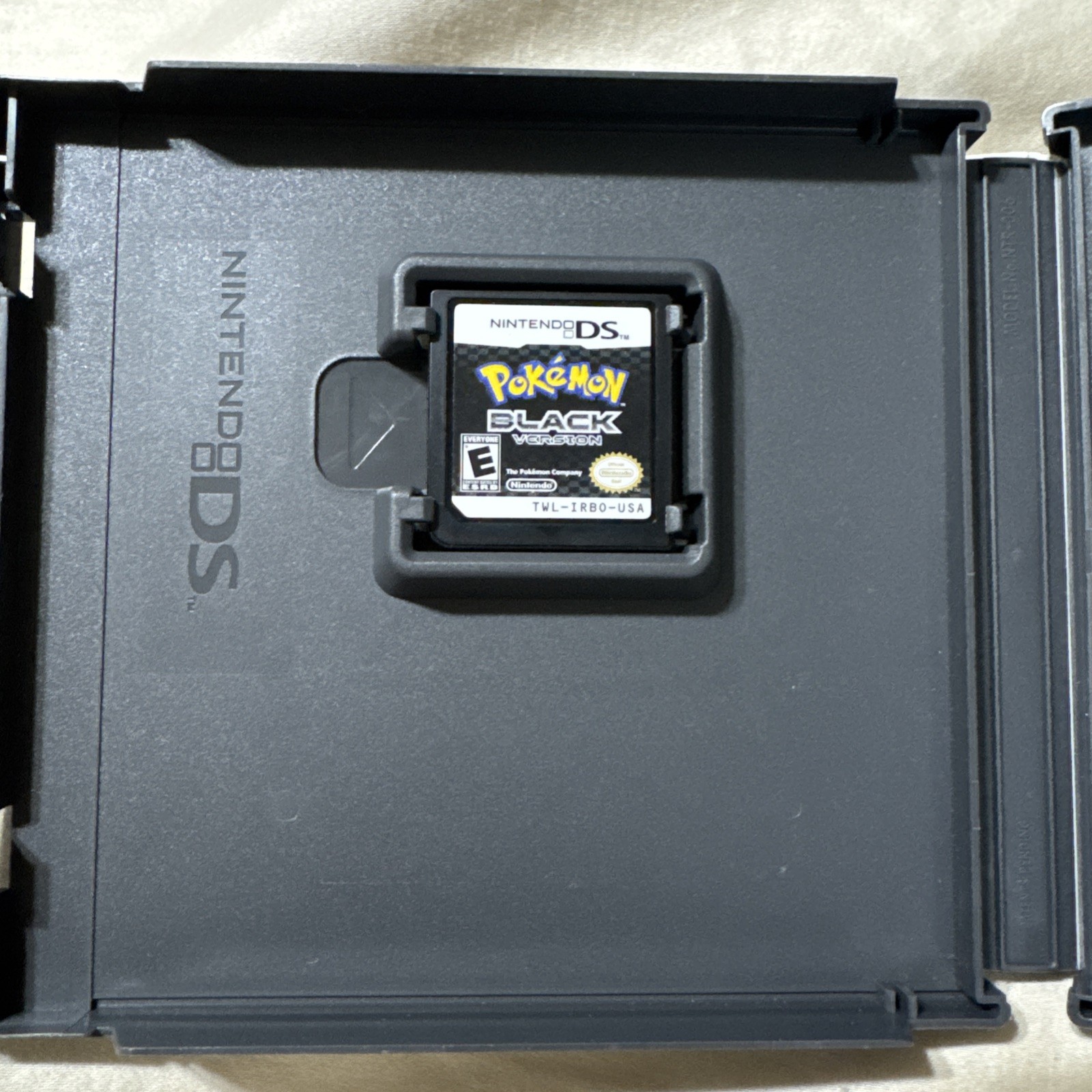 Pokémon Black Version for Nintendo 3DS Complete With Cartridge And Case
