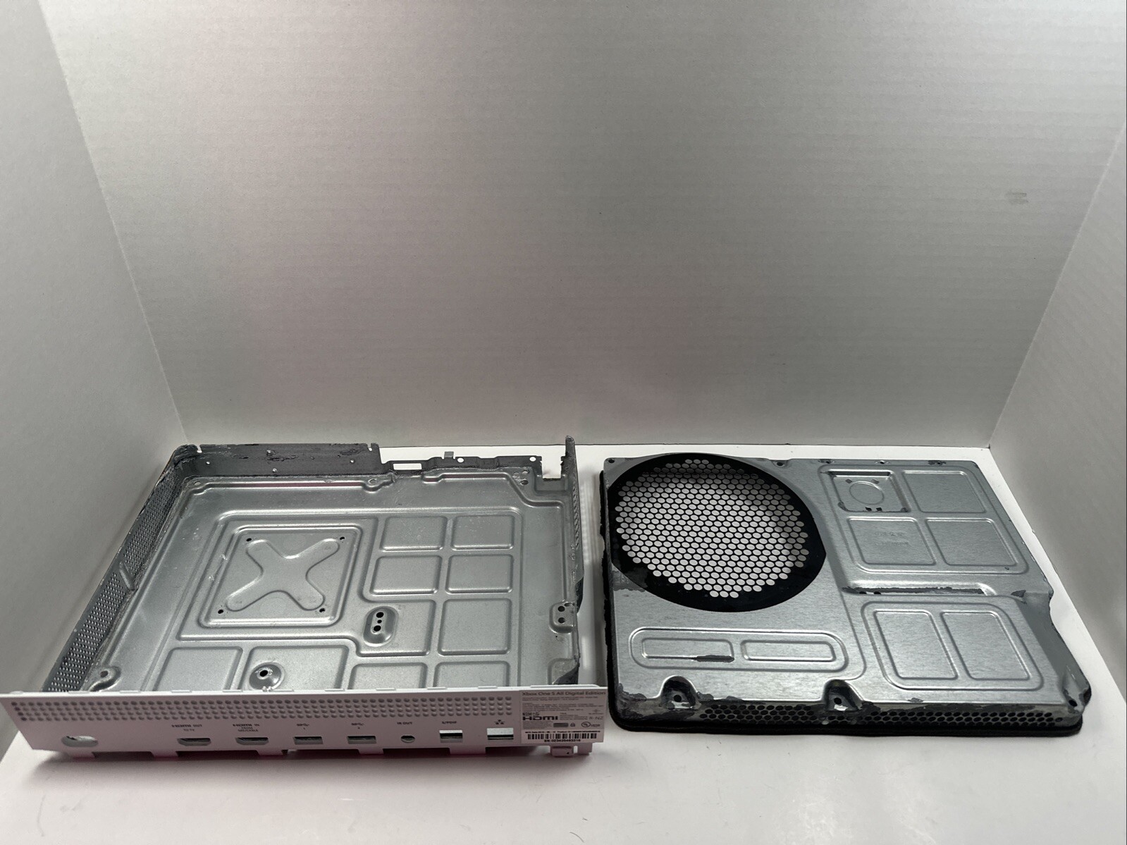 Microsoft Metal Casing Housing Enclosure for Xbox One S Game Console Back Bazel