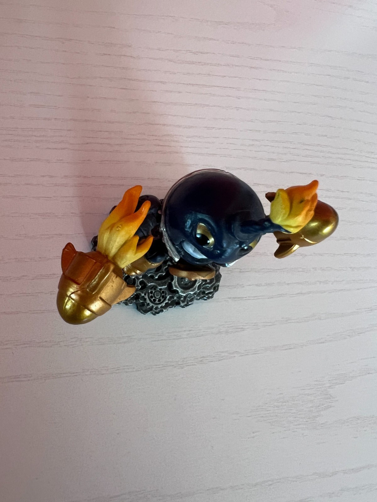 Skylanders Swap Force Countdown Figure Tech Element Character Activision