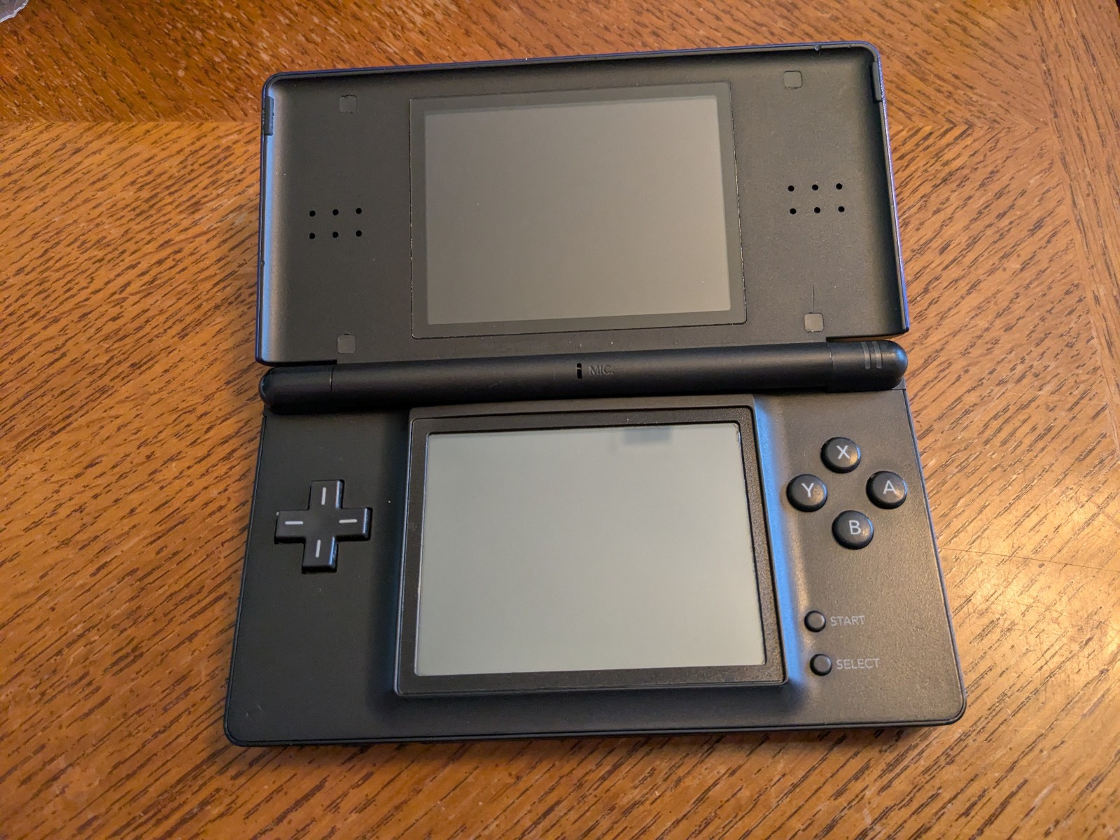 Nintendo DS Lite Handheld System – Blue/Black – READ DESCRIPTION