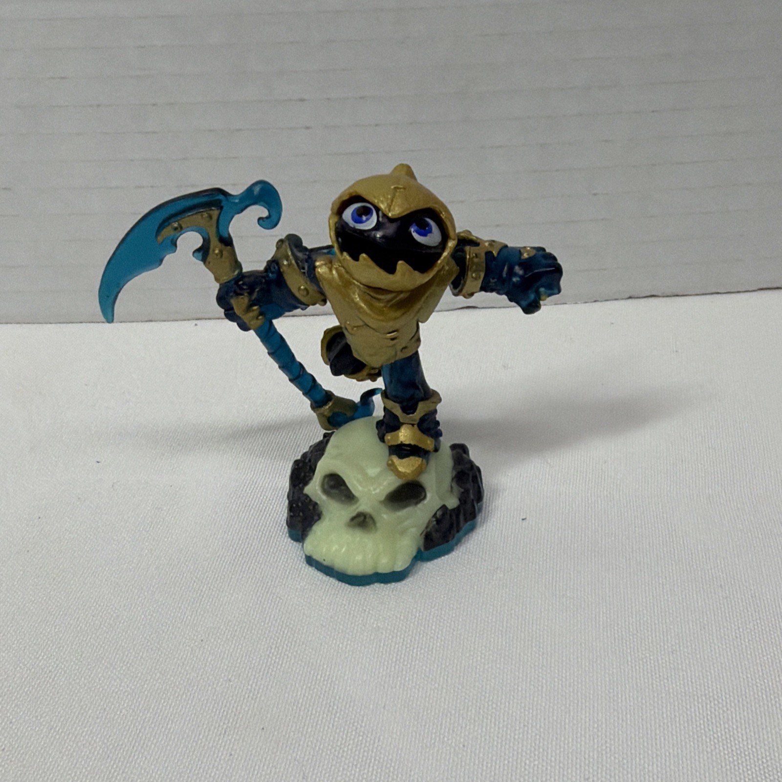 Skylanders SWAP Force Lot of 7 – Legendary LightCore Grim Creeper, Kickoff &