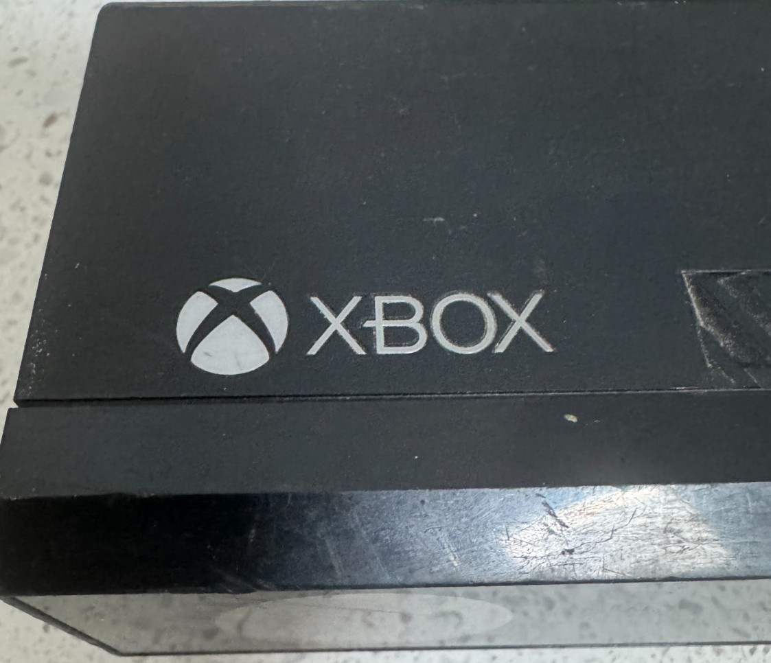 Xbox One Kinect Sensor Model 1520 Motion Camera with Mount & Cable Tested OEM