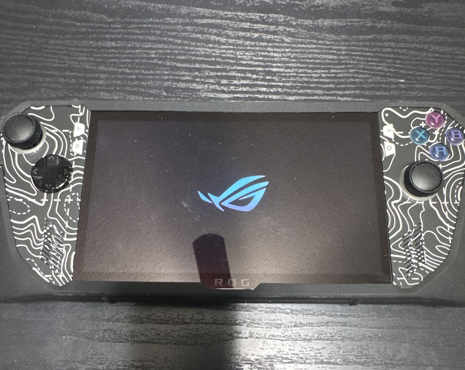 ASUS ROG Ally 7” 120Hz FHD 1080p 512GB w/ Protective Skin, Case, Dock & Charger